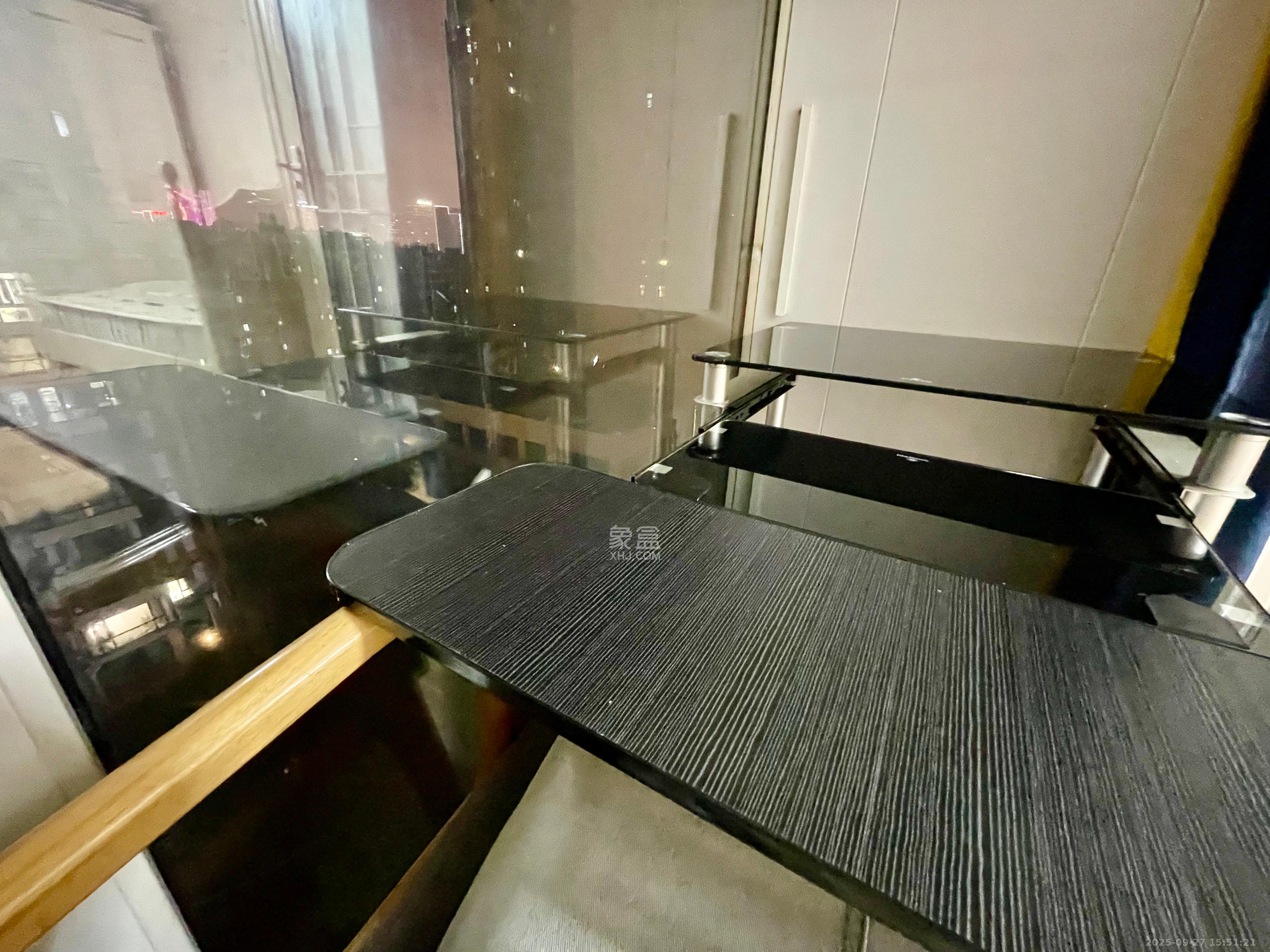 他城(天鸿时代公寓) 2室1厅1卫 1400.0元/月 他城(天鸿时代公寓) 2室1厅1卫 1400.0元/月室内图