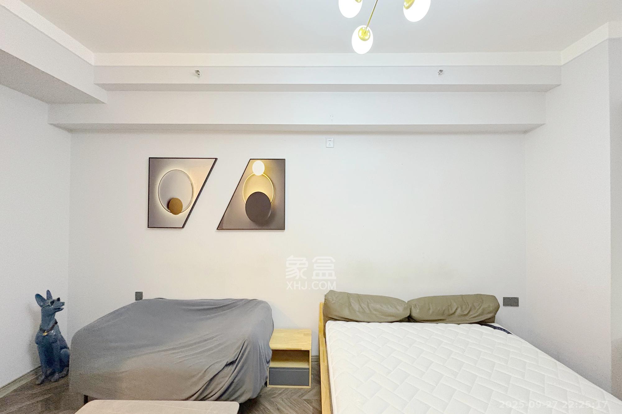 阳光城檀悦  1室1厅1卫    51.8万客厅