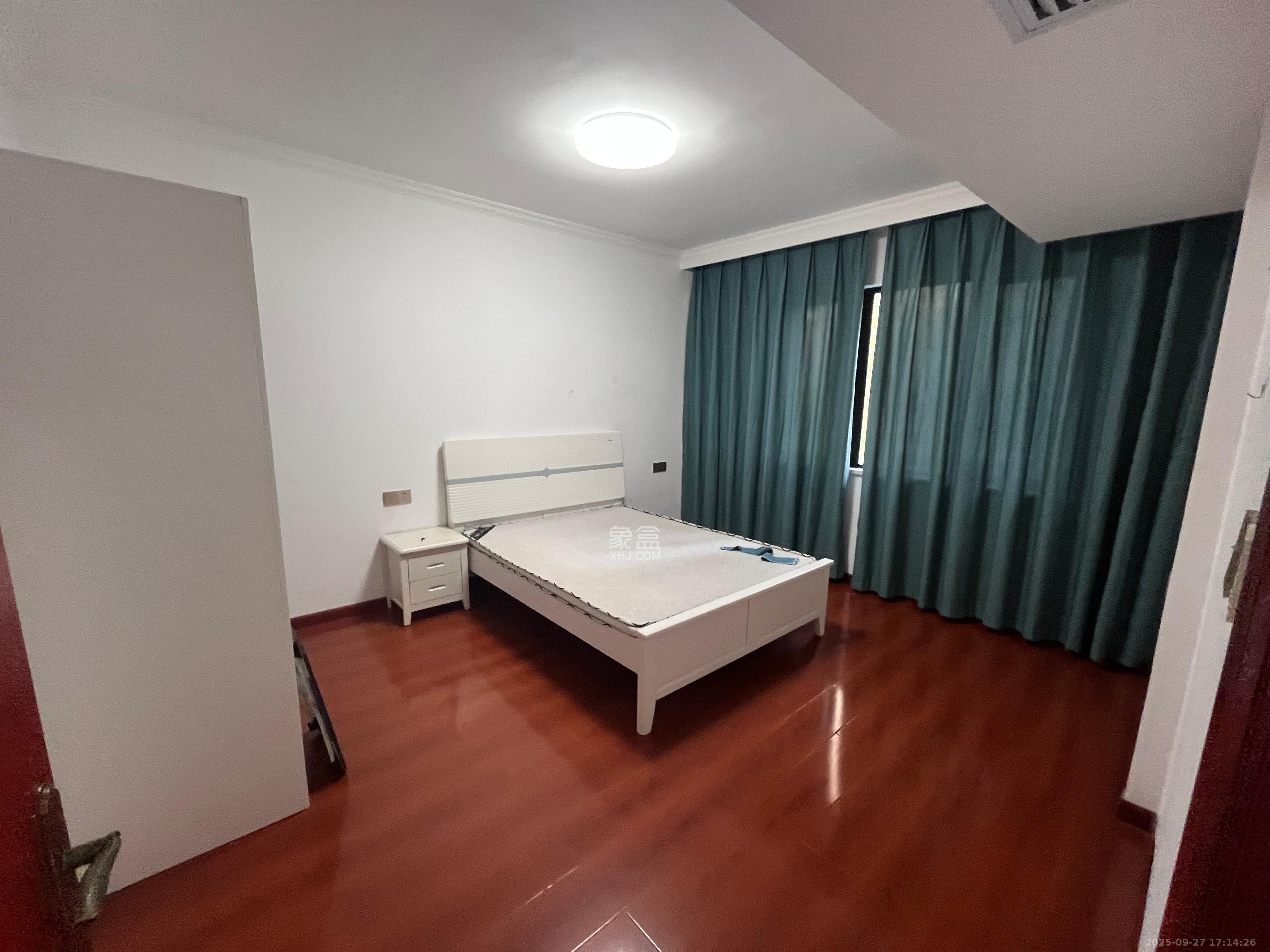 湘水郡(兴旺小爱同学) 4室2厅2卫 2700.0元/月 湘水郡(兴旺小爱同学) 4室2厅2卫 2700.0元/月室内图