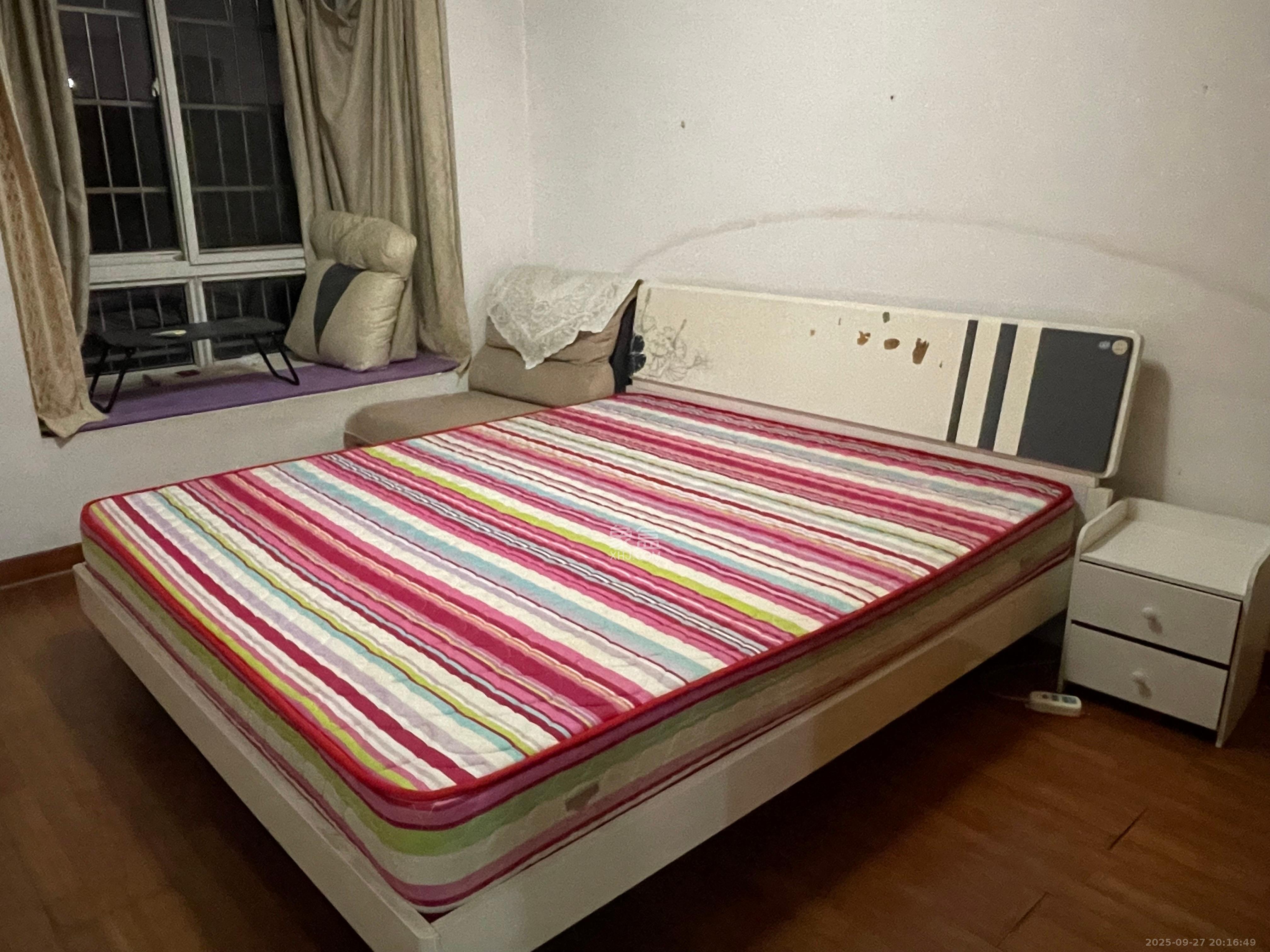 融城花苑 2室2厅1卫 1100.0元/月 融城花苑 2室2厅1卫 1100.0元/月室内图