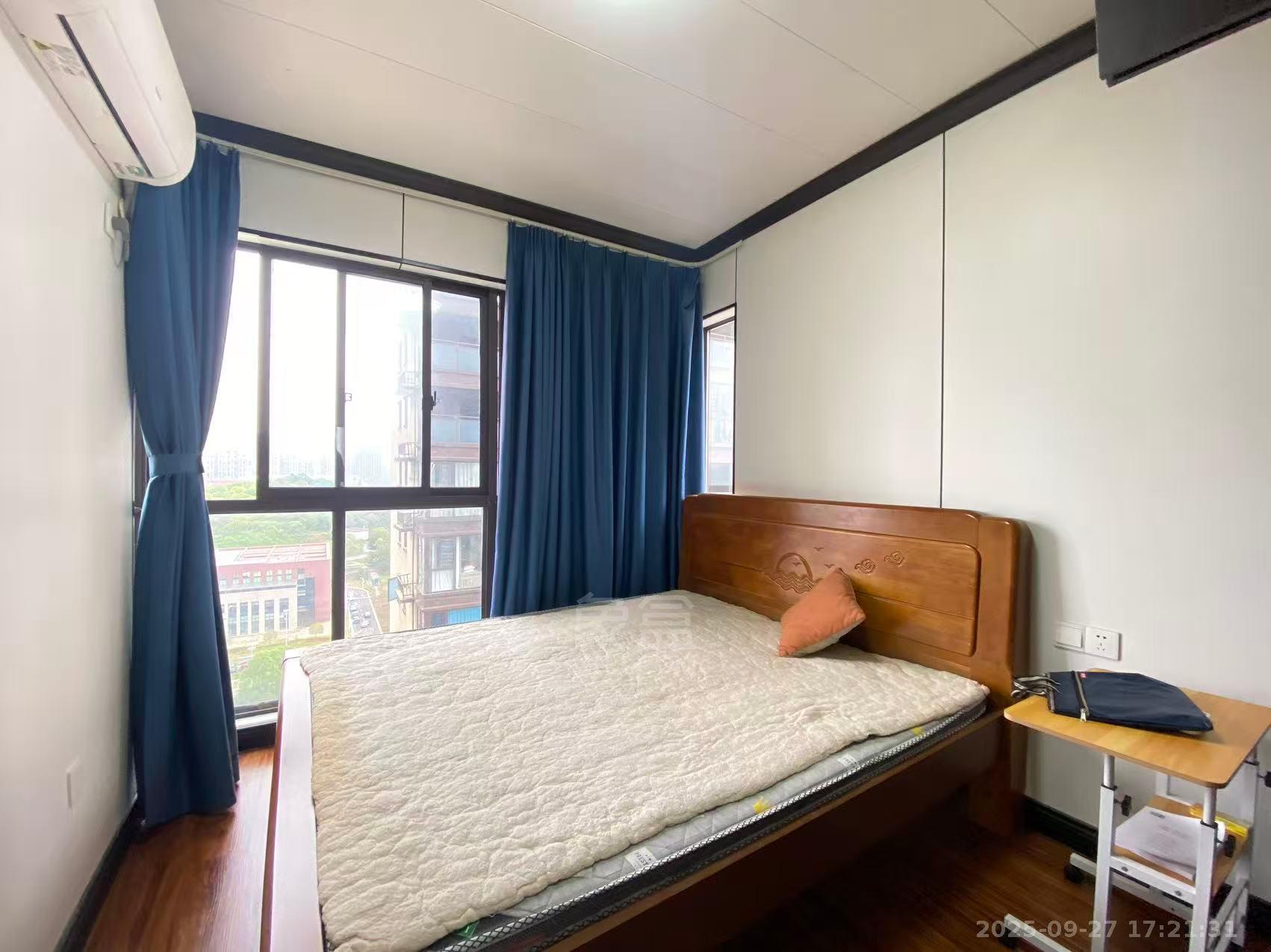 望云印象 4室2厅1卫 2600.0元/月 望云印象 4室2厅1卫 2600.0元/月室内图