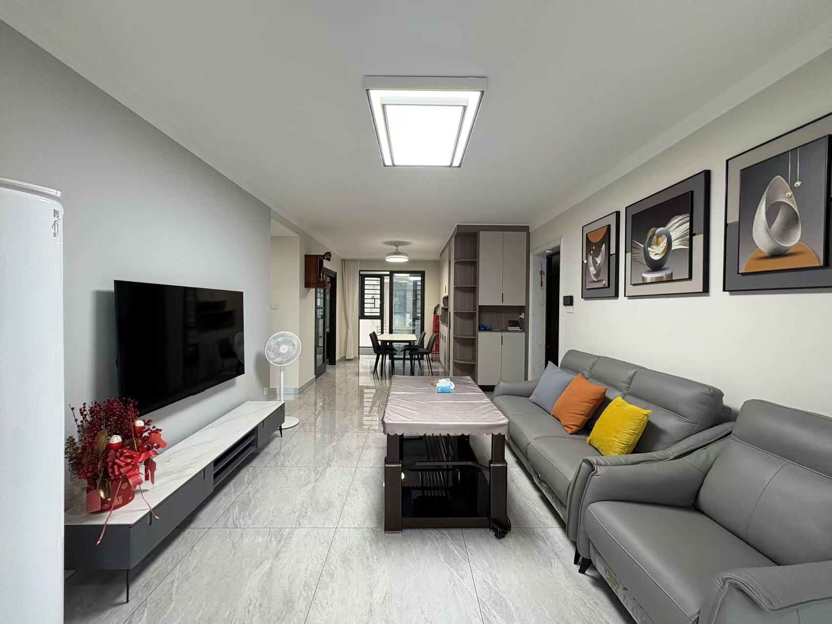 蓝溪谷 4室2厅2卫 85.0万 蓝溪谷 4室2厅2卫 85.0万室内图