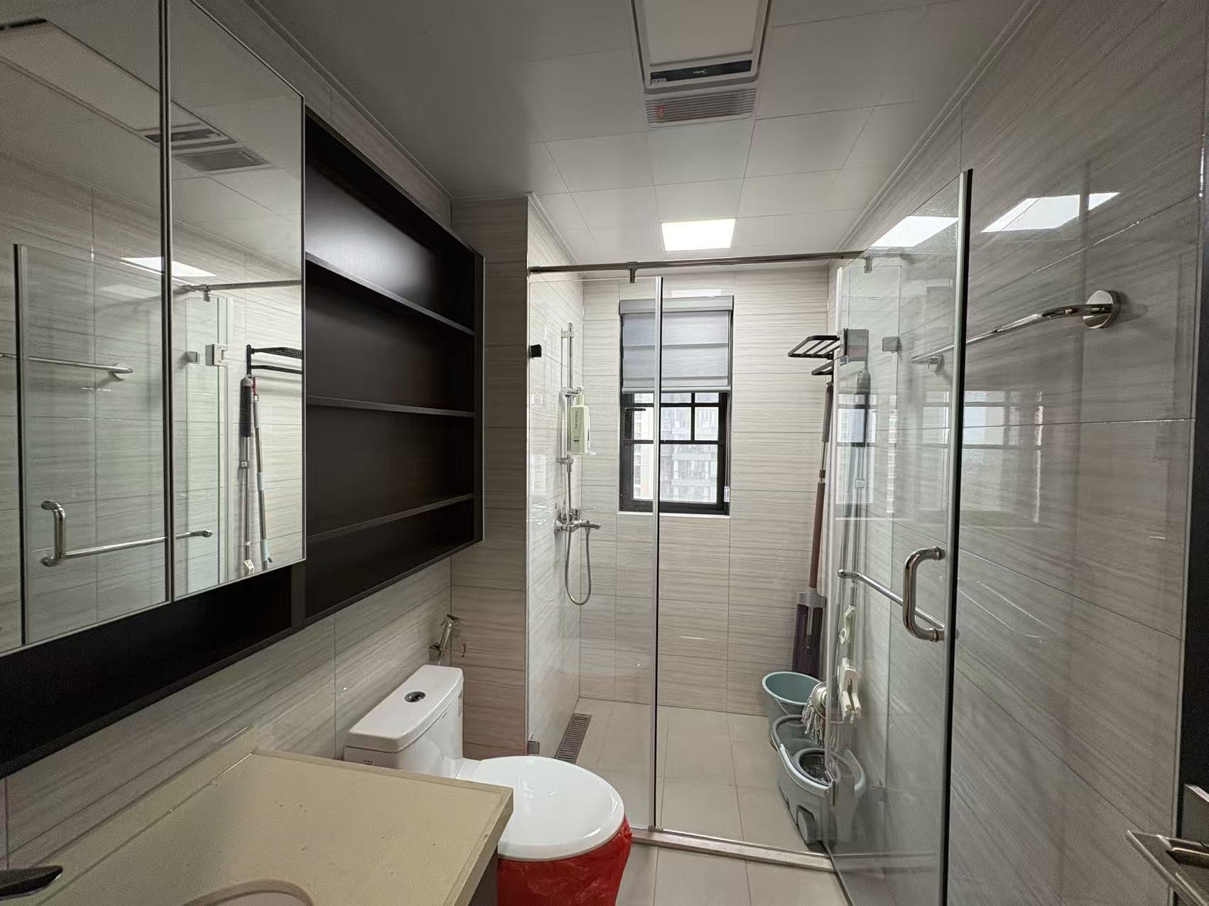 蓝溪谷 4室2厅2卫 85.0万 蓝溪谷 4室2厅2卫 85.0万室内图