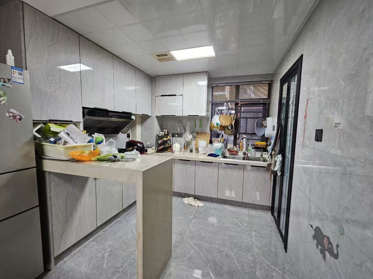 中房天玺湾  4室2厅2卫    85.0万 中房天玺湾  4室2厅2卫    85.0万室内图