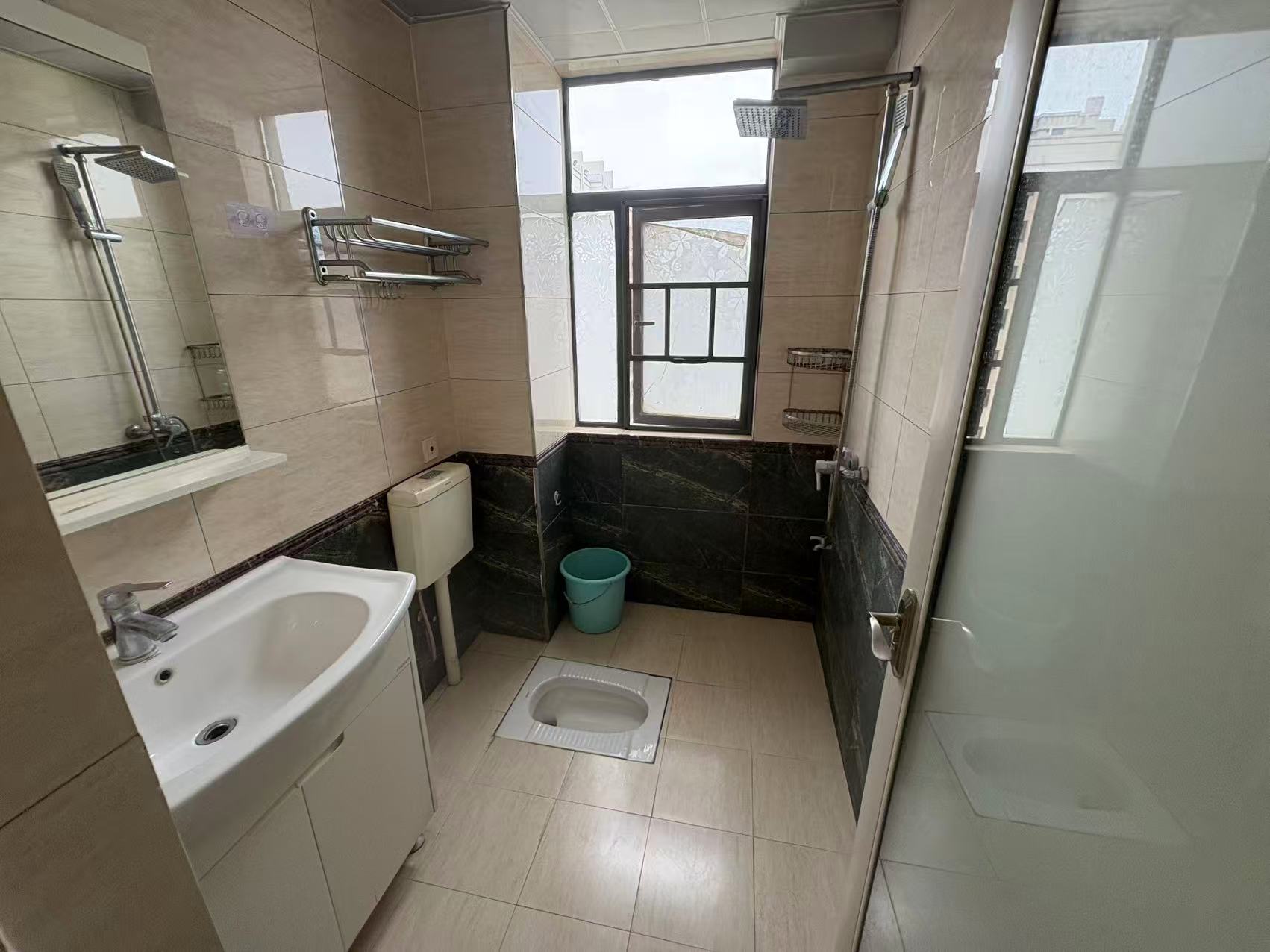 经世龙城  2室1厅1卫    42.0万室内图