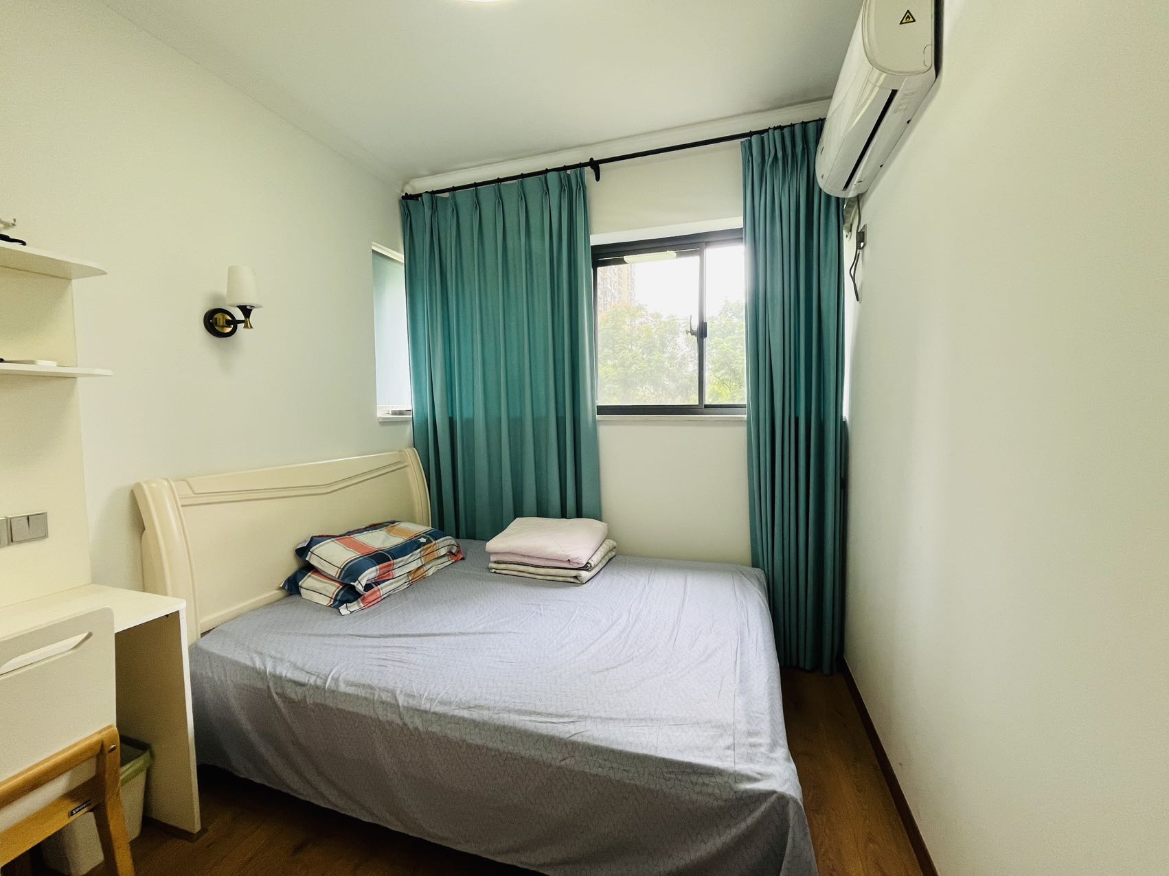 中建江湾壹号 4室2厅2卫 95.0万 中建江湾壹号 4室2厅2卫 95.0万室内图