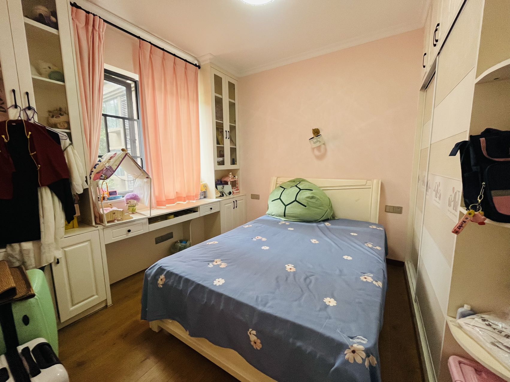 中建江湾壹号 4室2厅2卫 95.0万 中建江湾壹号 4室2厅2卫 95.0万室内图