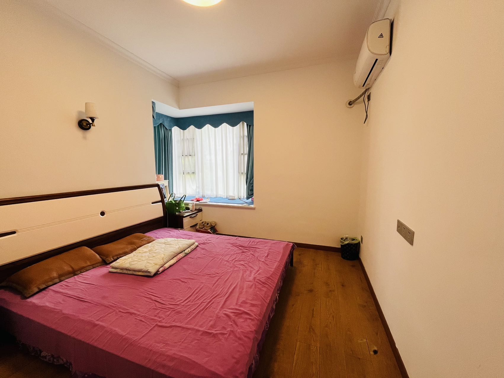 中建江湾壹号 4室2厅2卫 95.0万 中建江湾壹号 4室2厅2卫 95.0万室内图