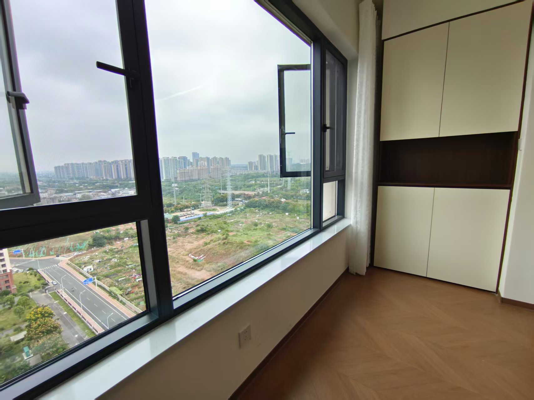 西郡佳园 3室2厅2卫 59.8万 西郡佳园 3室2厅2卫 59.8万室内图