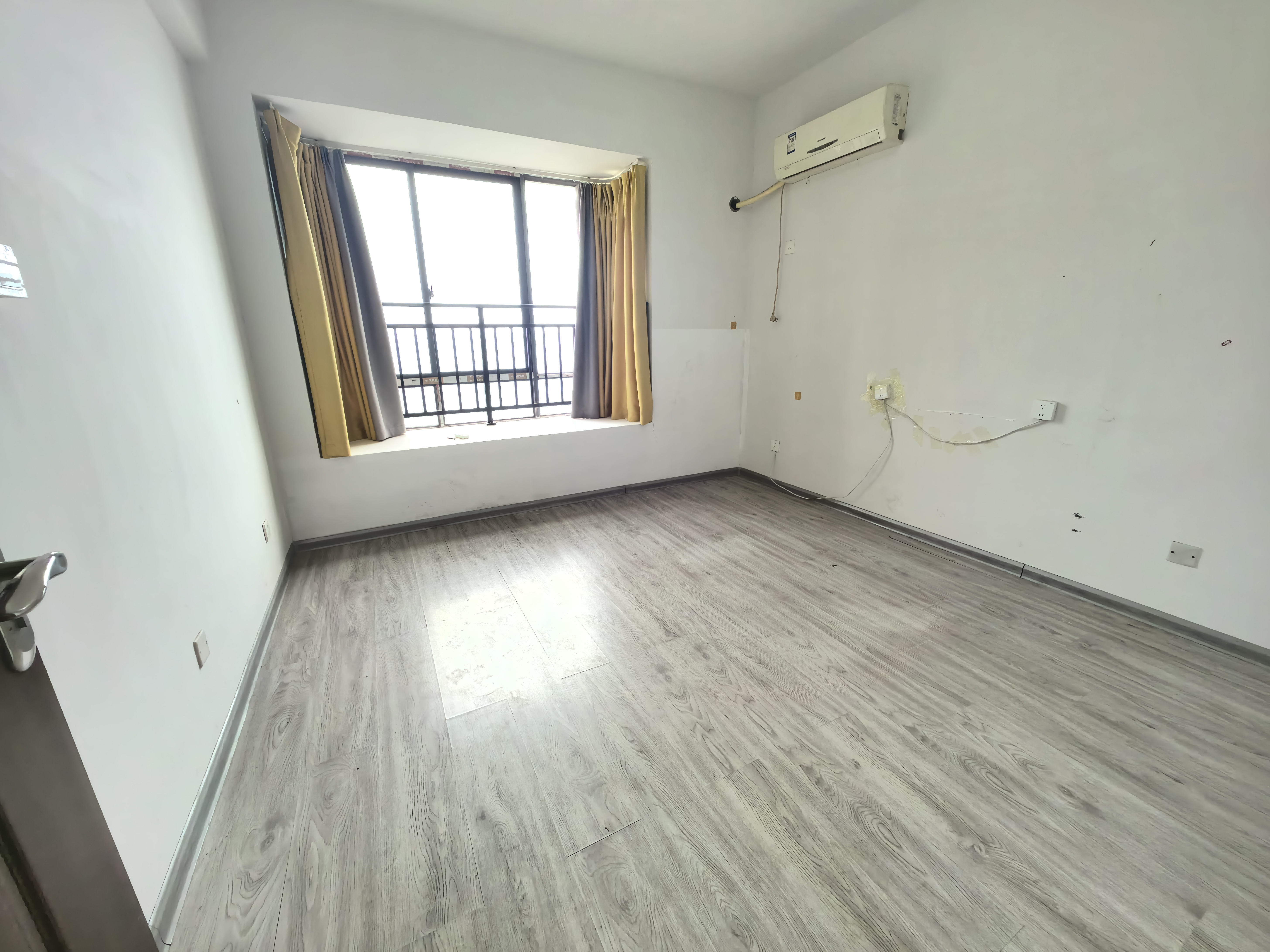 江湾名府 3室2厅2卫 39.8万 江湾名府 3室2厅2卫 39.8万室内图