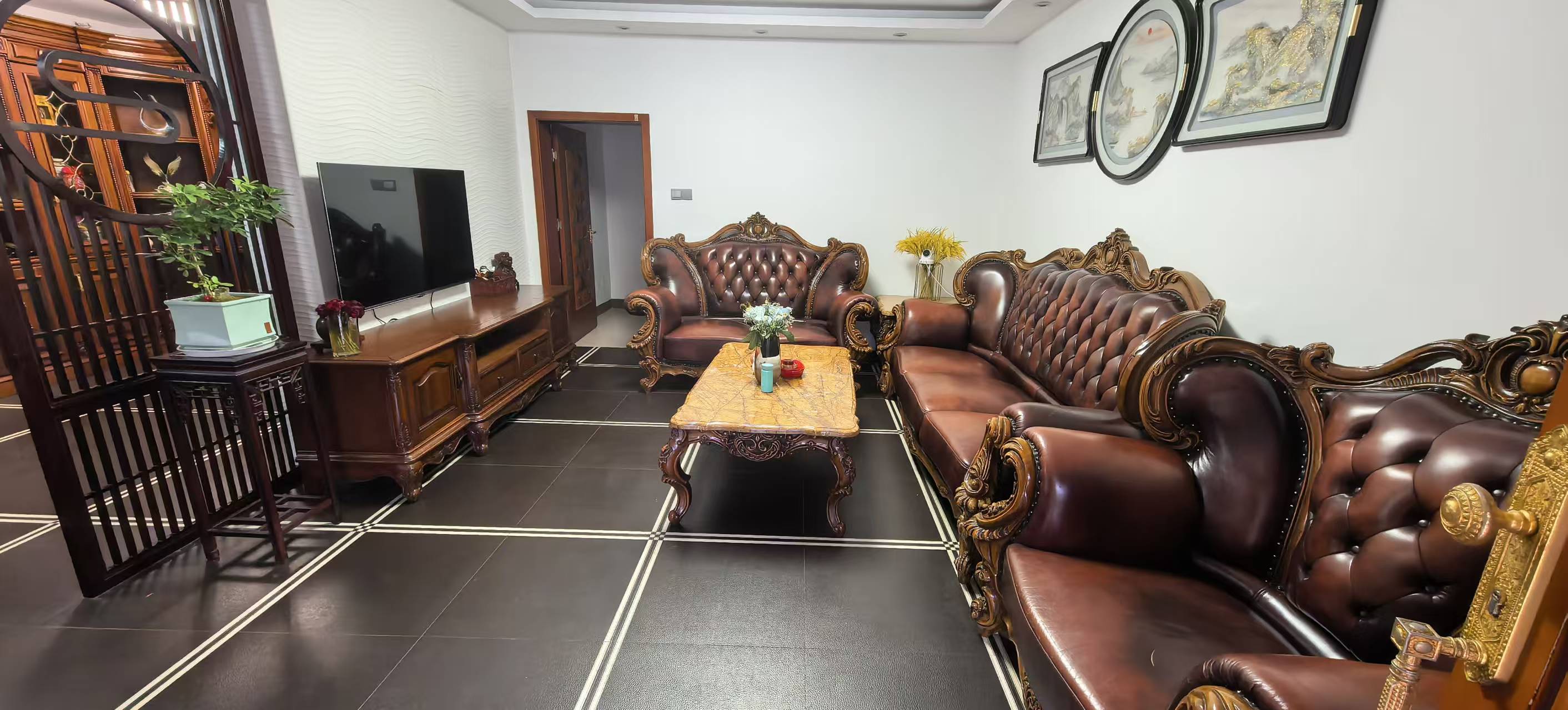 庭院小区 6室2厅1卫 198.0万 庭院小区 6室2厅1卫 198.0万室内图