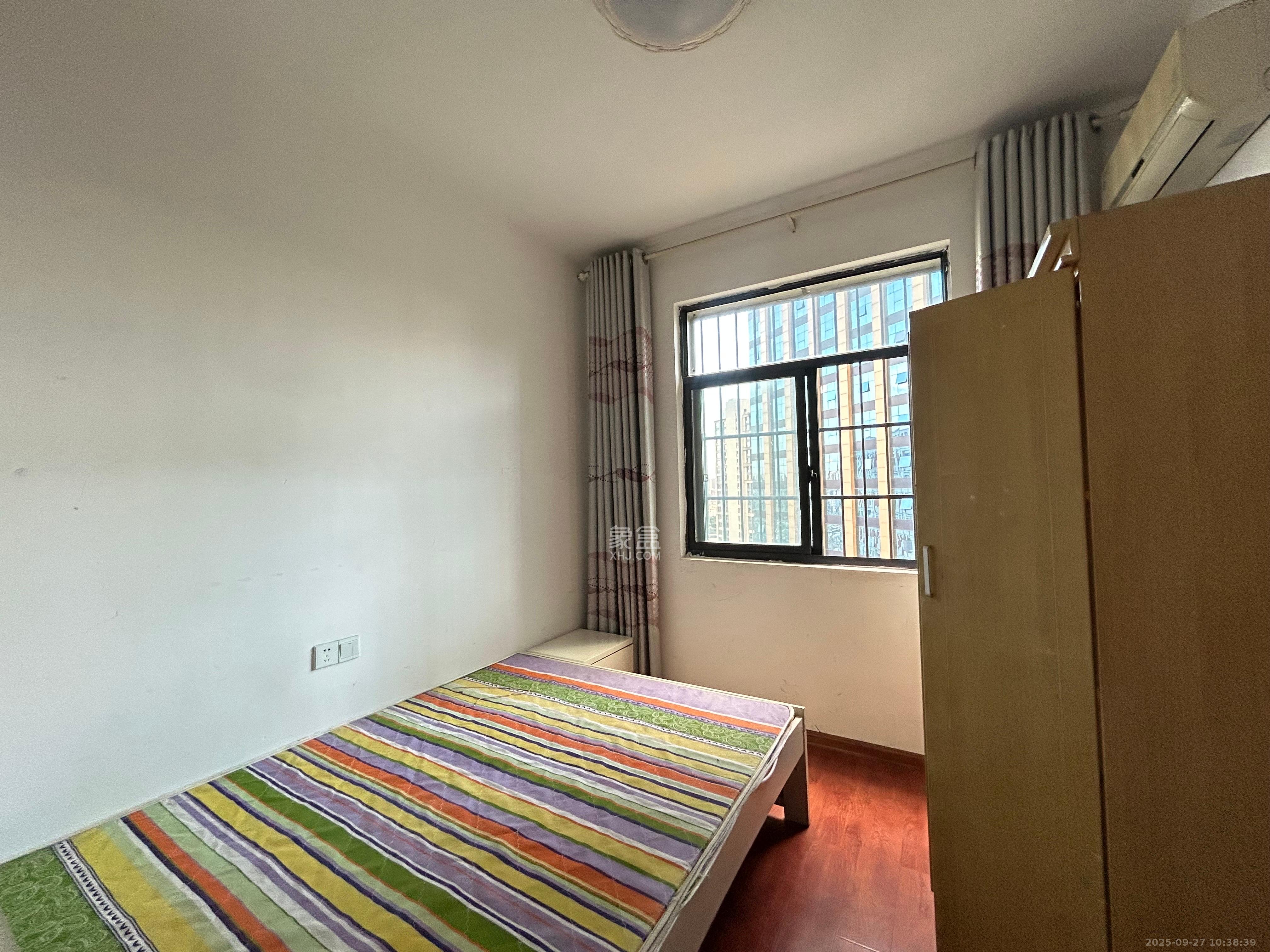 御溪国际 2室1厅1卫 2000.0元/月 御溪国际 2室1厅1卫 2000.0元/月室内图