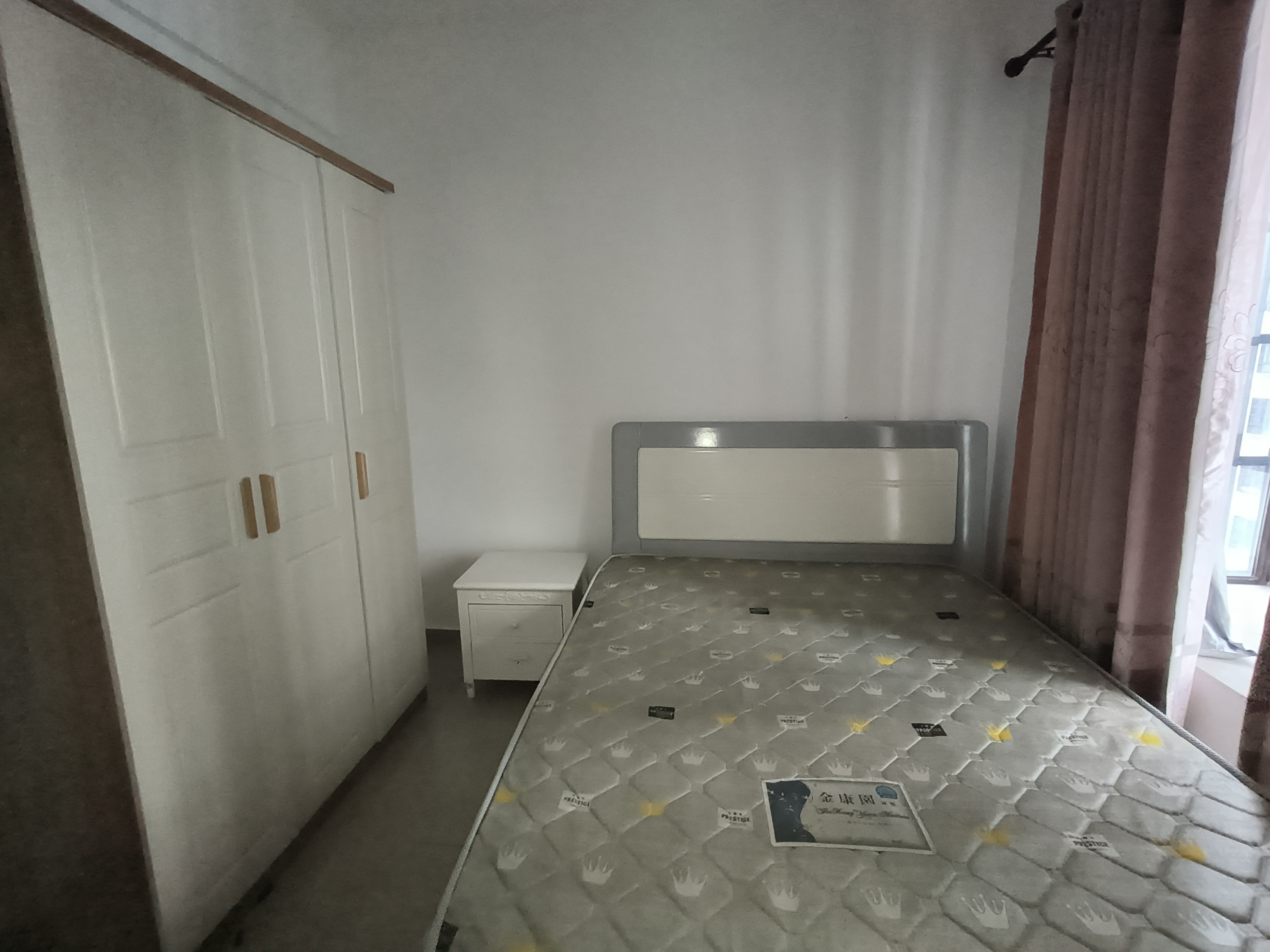 中交夏瑶雅苑 2室2厅1卫 2300.0元/月 中交夏瑶雅苑 2室2厅1卫 2300.0元/月室内图