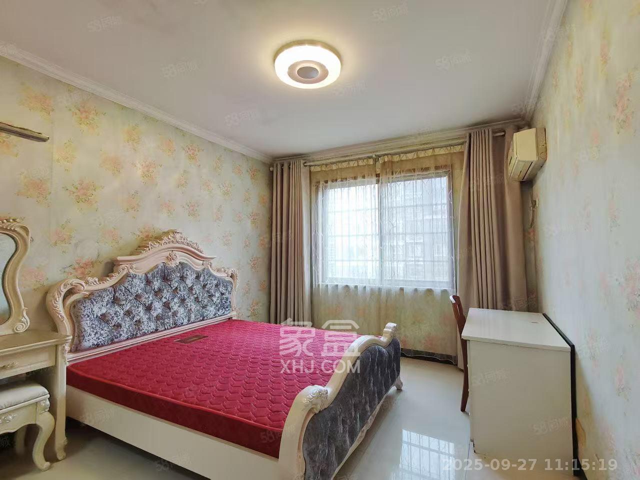 红树湾 3室2厅2卫 1600.0元/月 红树湾 3室2厅2卫 1600.0元/月室内图