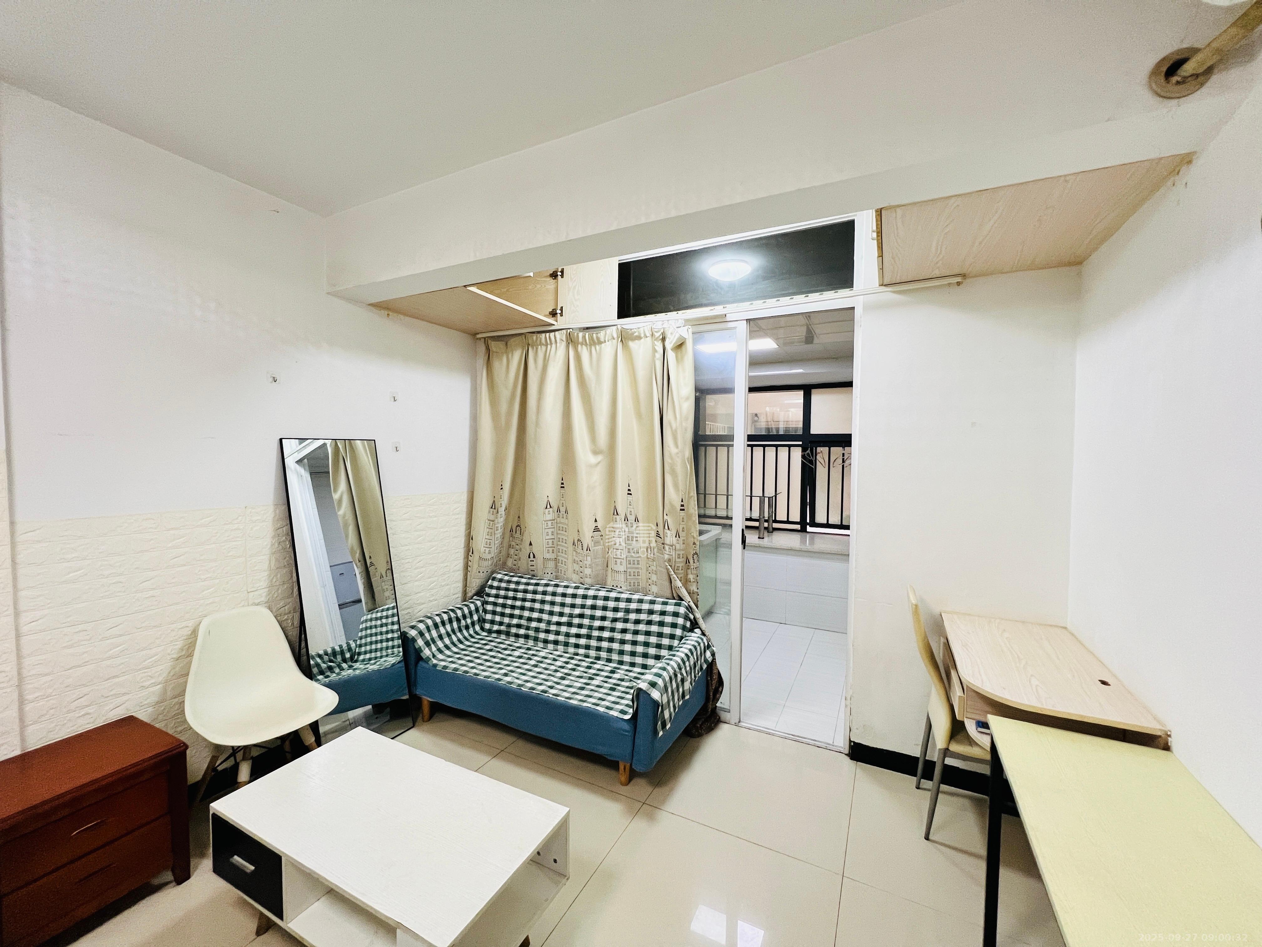 蓝湾国际广场  1室1厅1卫    1400.0元/月室内图