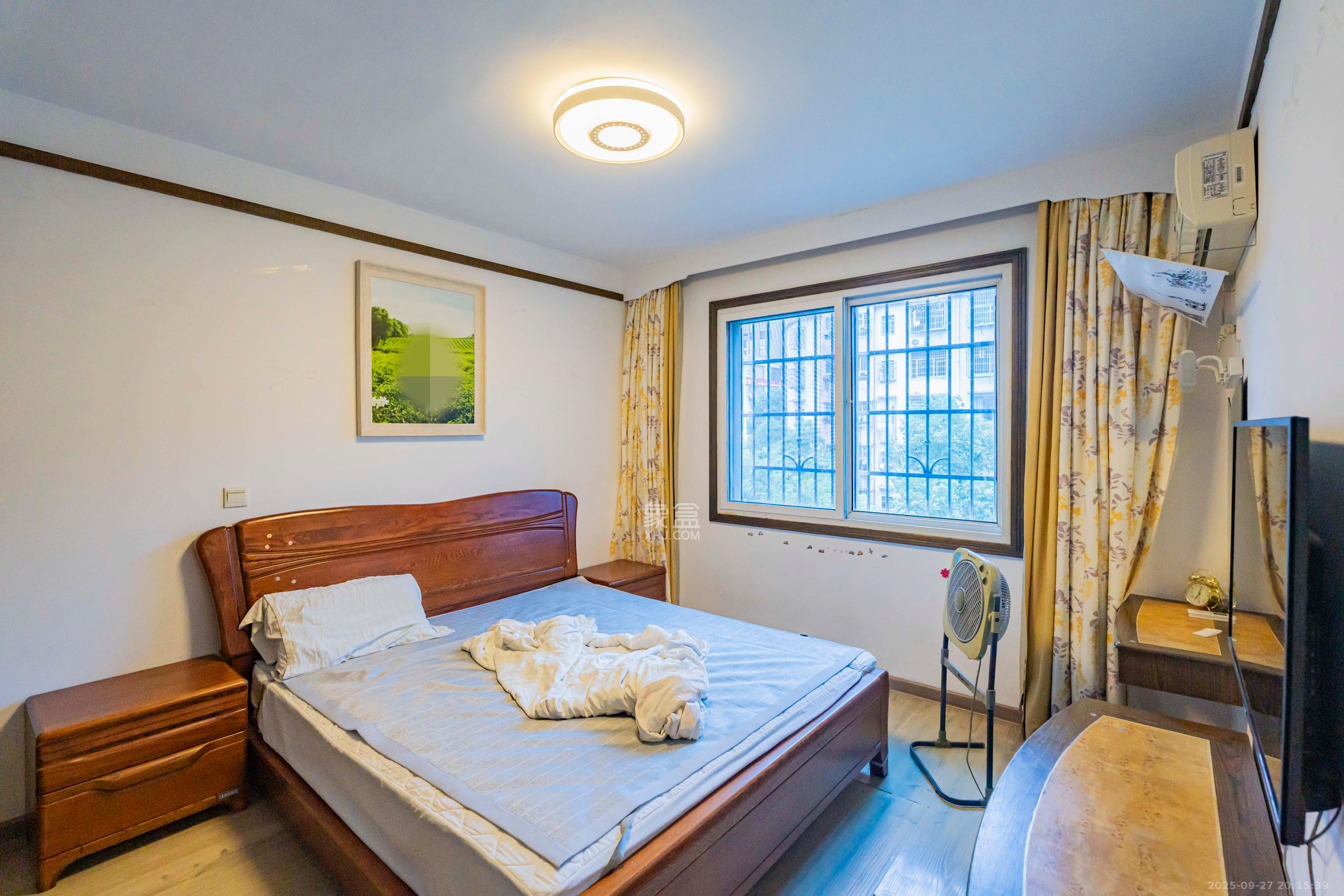 四方小区 2室2厅1卫 50.0万 四方小区 2室2厅1卫 50.0万卧室