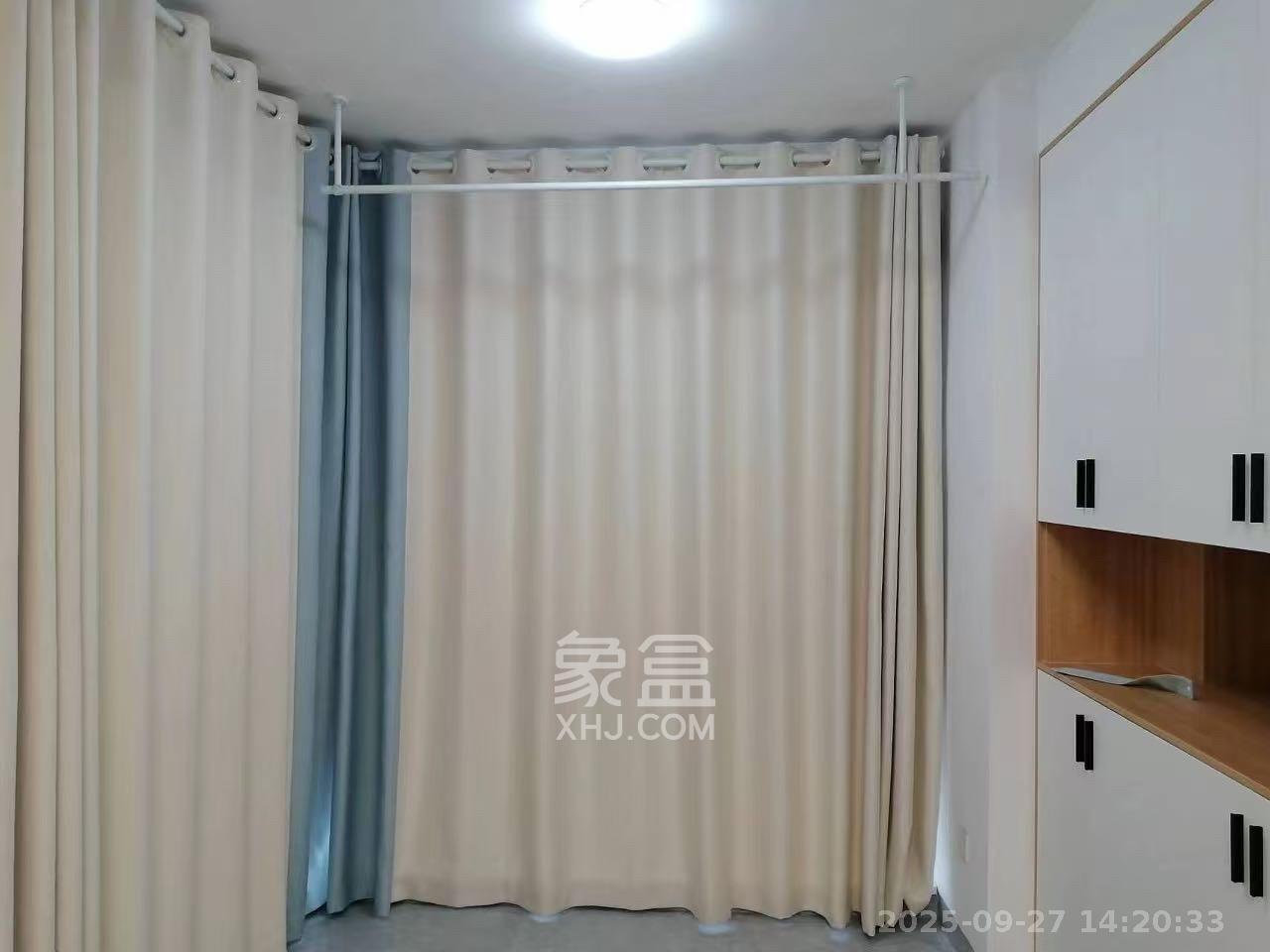 润和谷山郡(悦禧山庄水榭花都) 1室1厅1卫 1800.0元/月 润和谷山郡(悦禧山庄水榭花都) 1室1厅1卫 1800.0元/月室内图