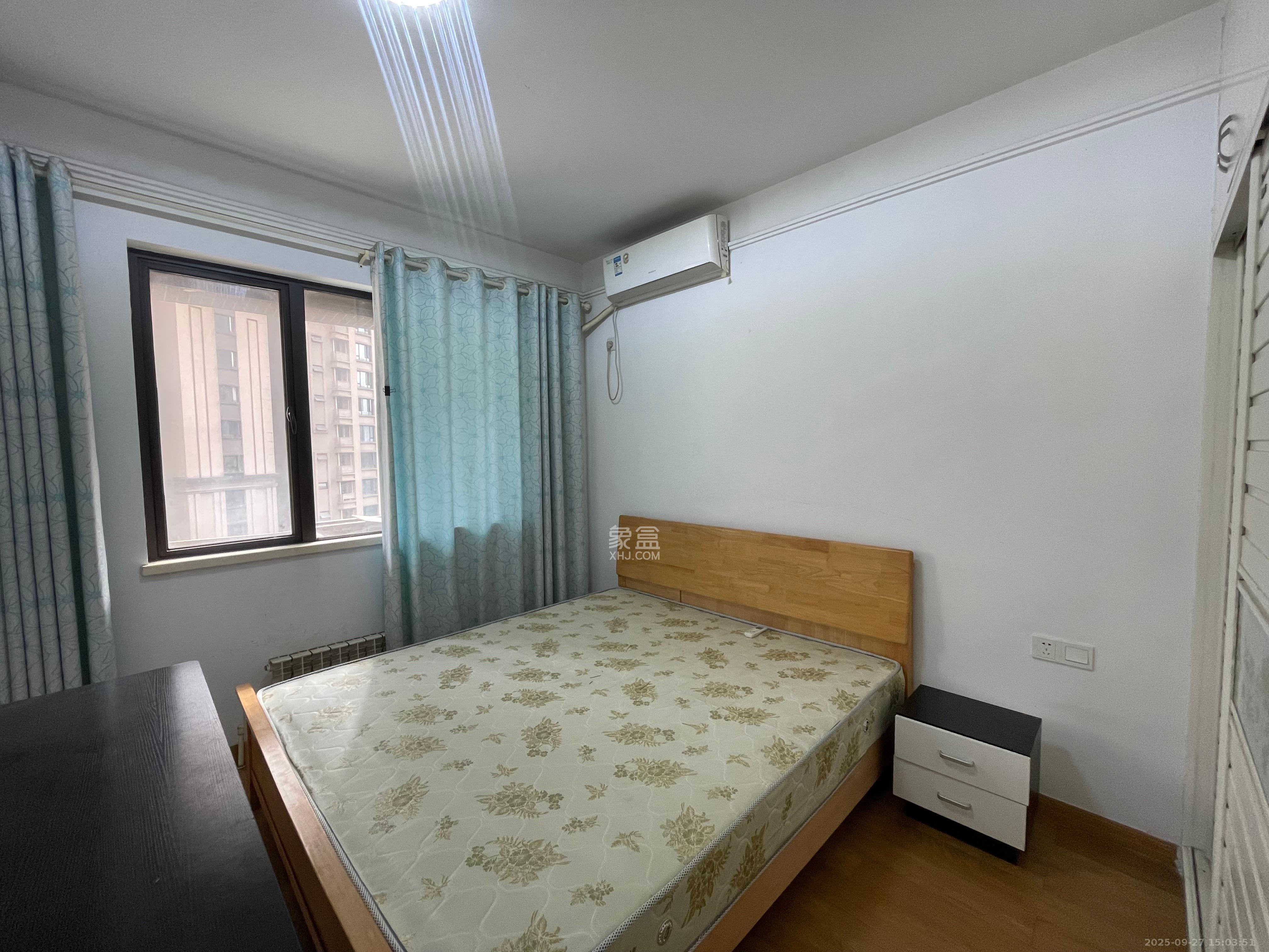 中海国际三期 3室2厅2卫 2200.0元/月 中海国际三期 3室2厅2卫 2200.0元/月室内图