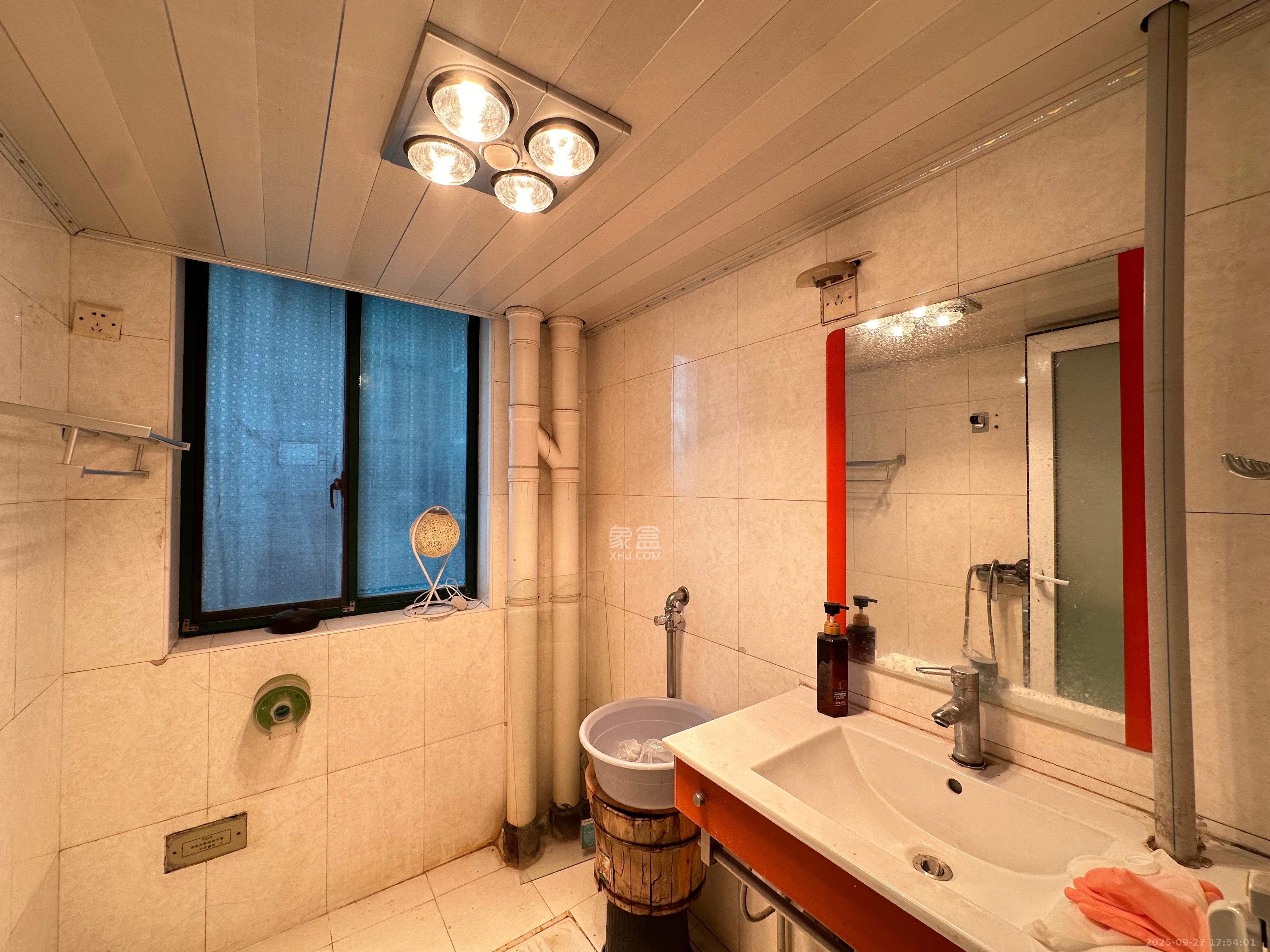 松雅湖畔 3室2厅1卫 1350.0元/月 松雅湖畔 3室2厅1卫 1350.0元/月室内图