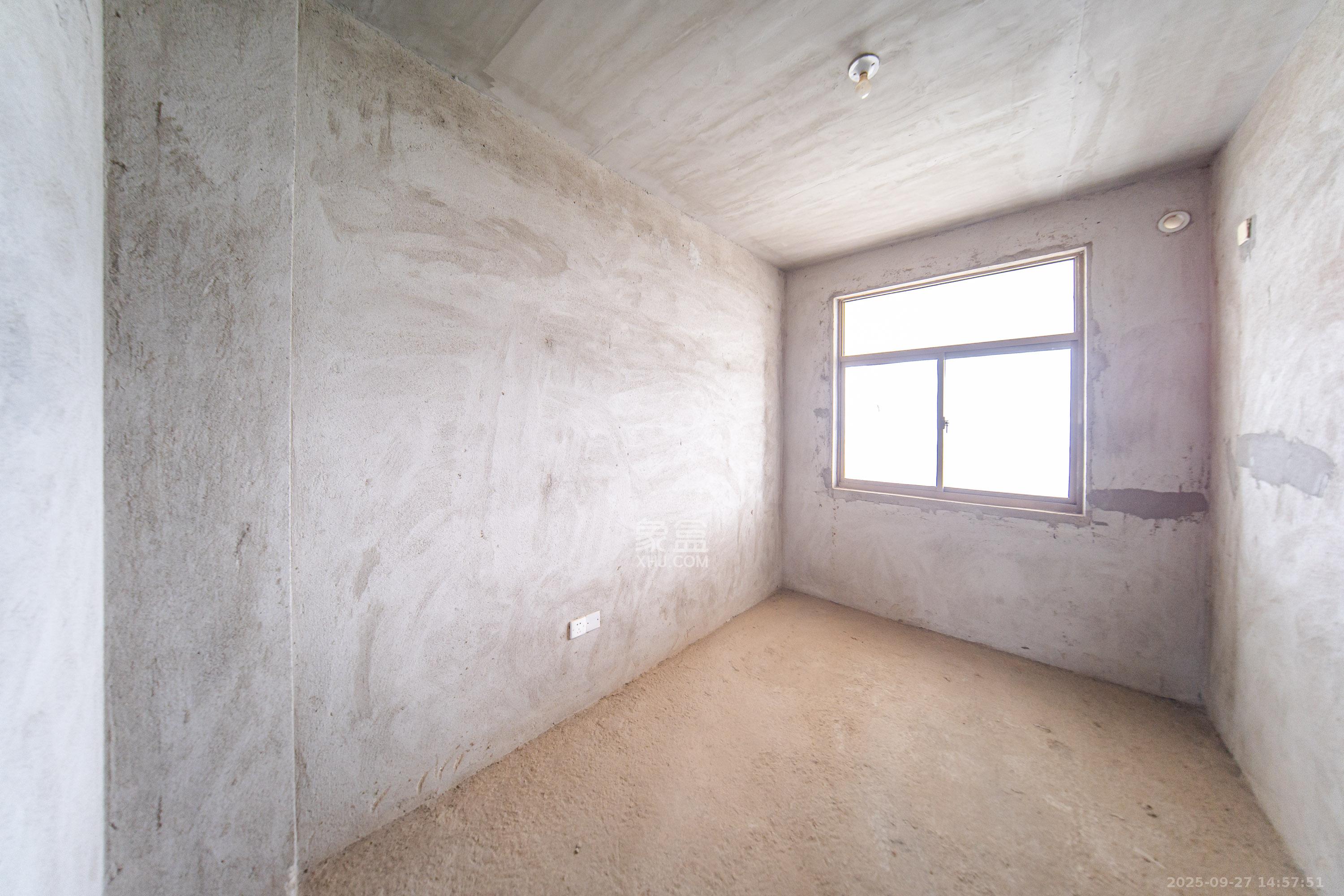 江滨家园 3室2厅1卫 50.88万 江滨家园 3室2厅1卫 50.88万卧室