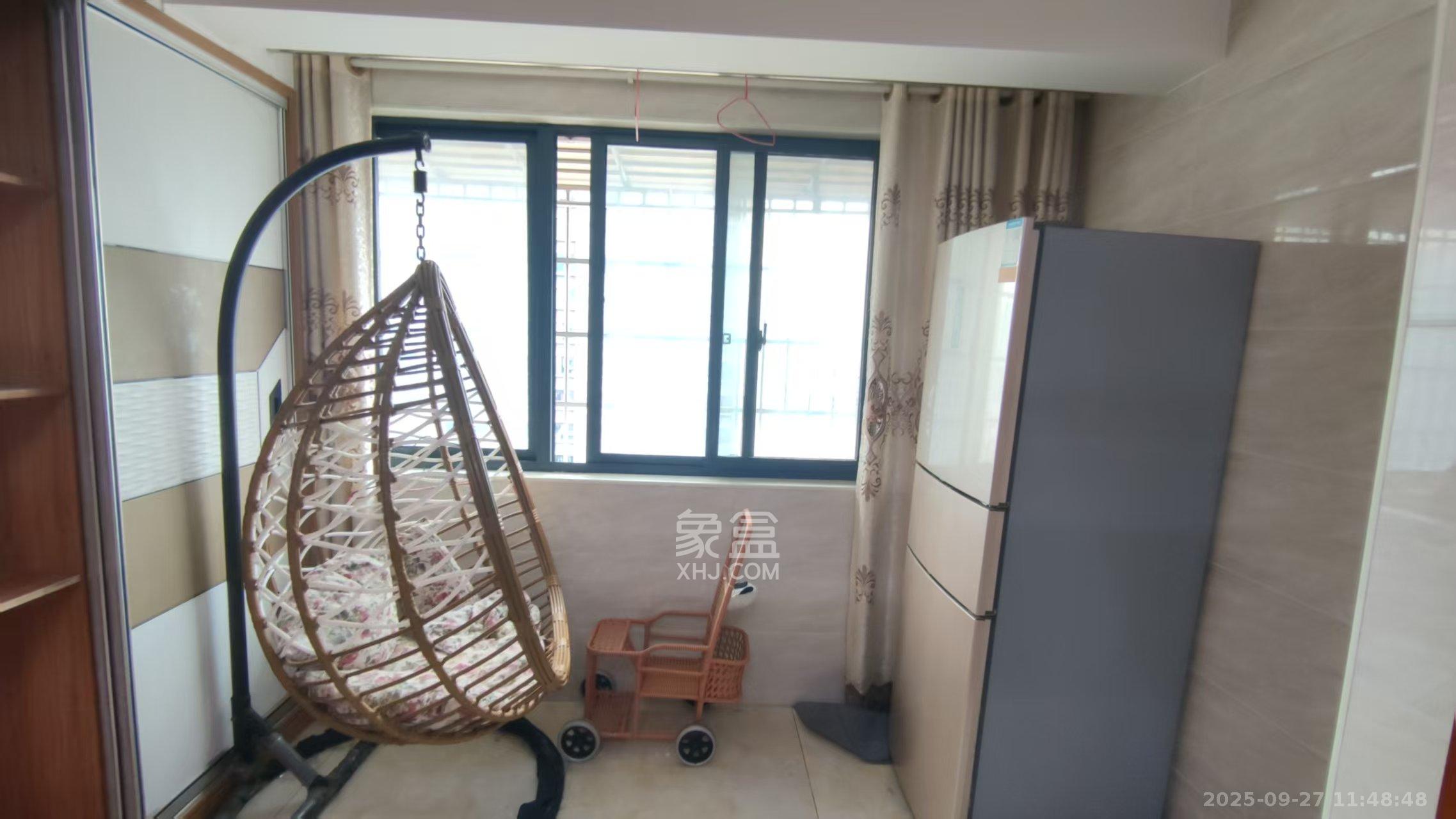 和隆花半里 3室2厅2卫 2400.0元/月 和隆花半里 3室2厅2卫 2400.0元/月室内图