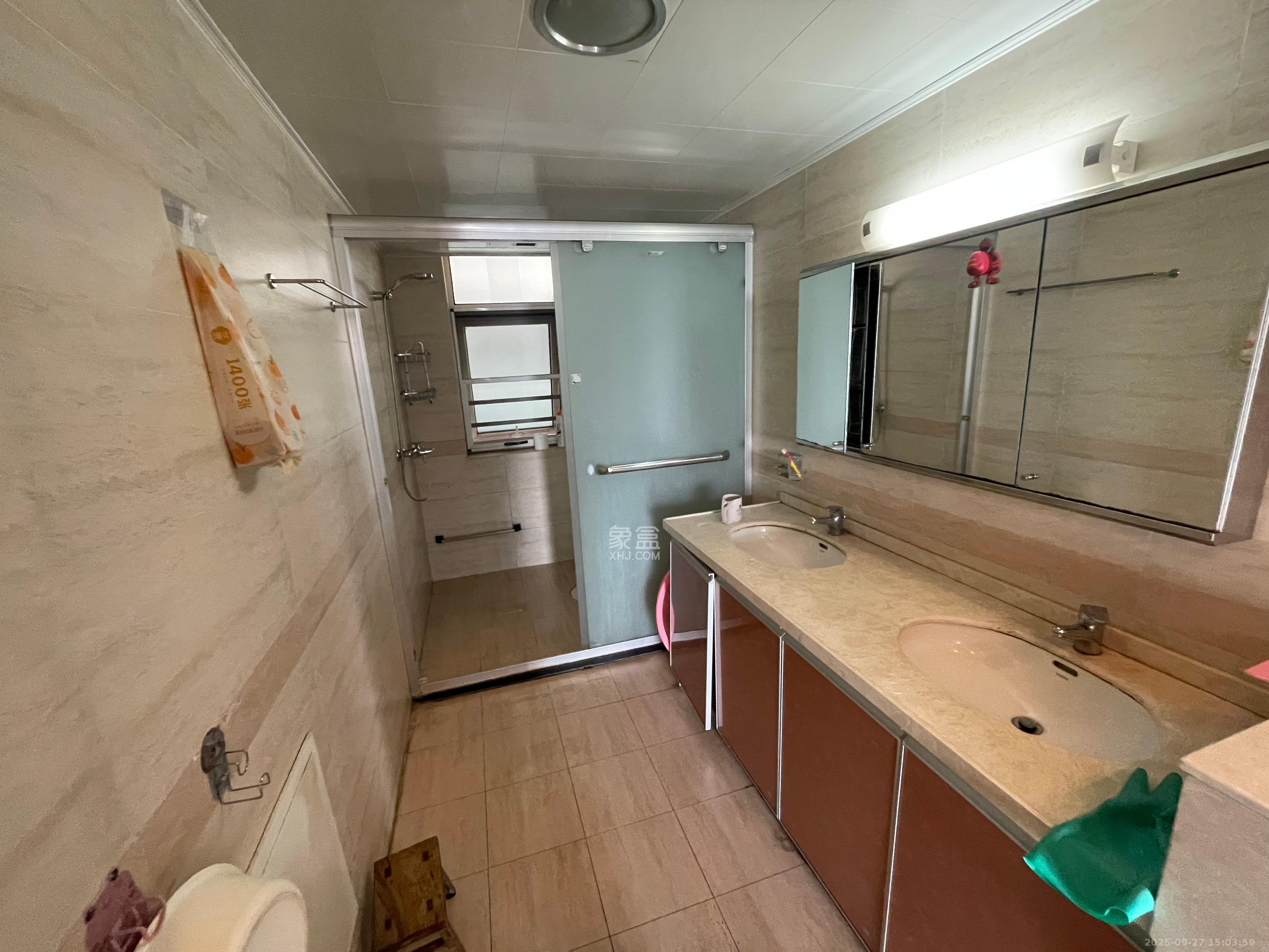 岳麓壹号 3室2厅2卫 4000.0元/月 岳麓壹号 3室2厅2卫 4000.0元/月室内图