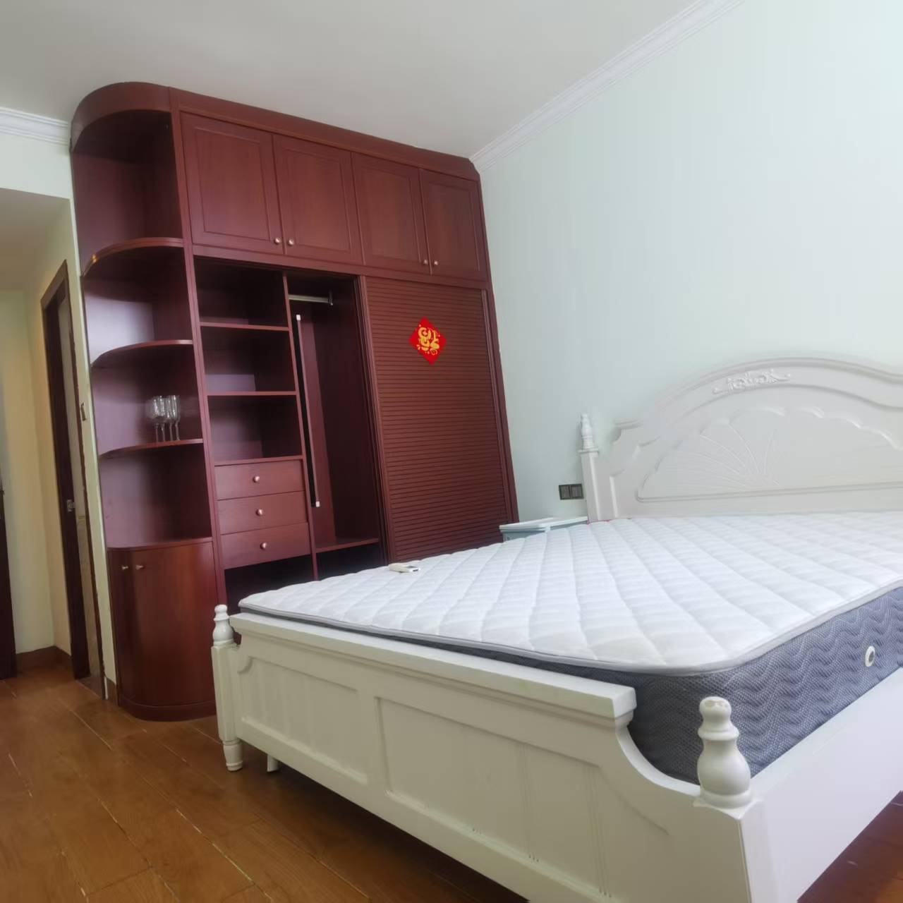 五源河公寓A区 3室2厅2卫 2500.0元/月 五源河公寓A区 3室2厅2卫 2500.0元/月室内图