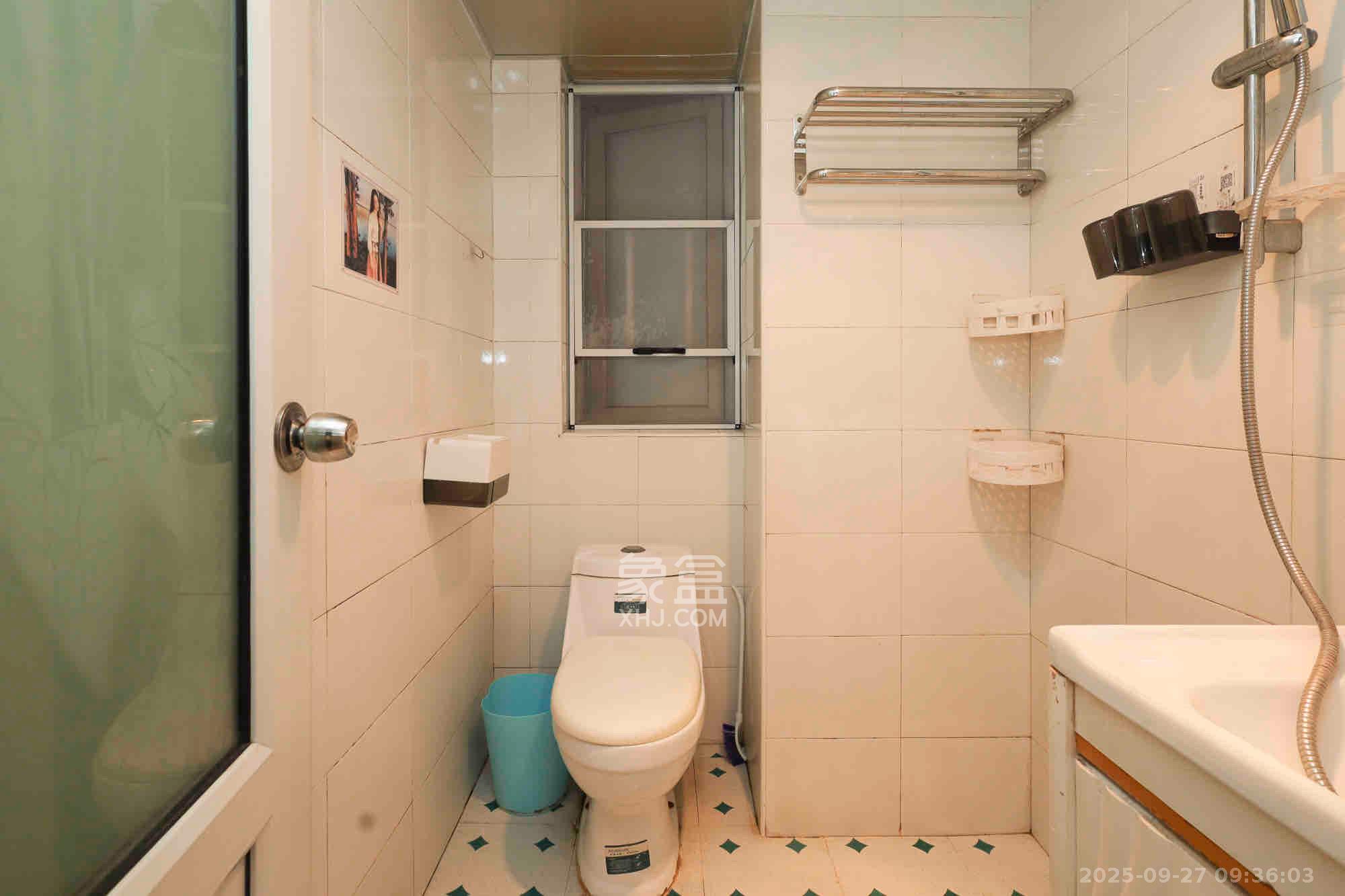 香麓丽舍  3室2厅1卫    2600.0元/月室内图