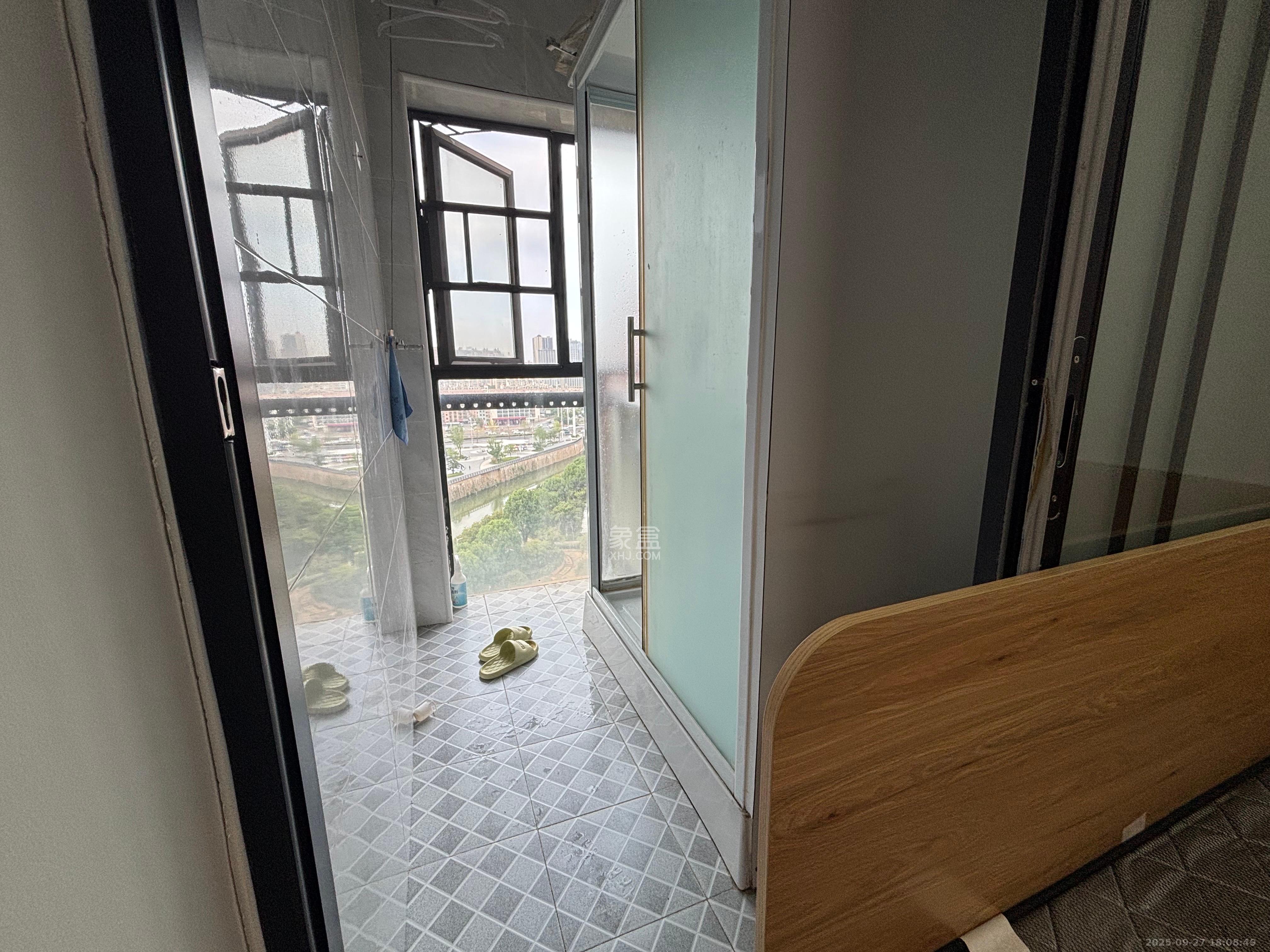 华雅林语苑  1室1厅1卫   1600.00元/月室内图