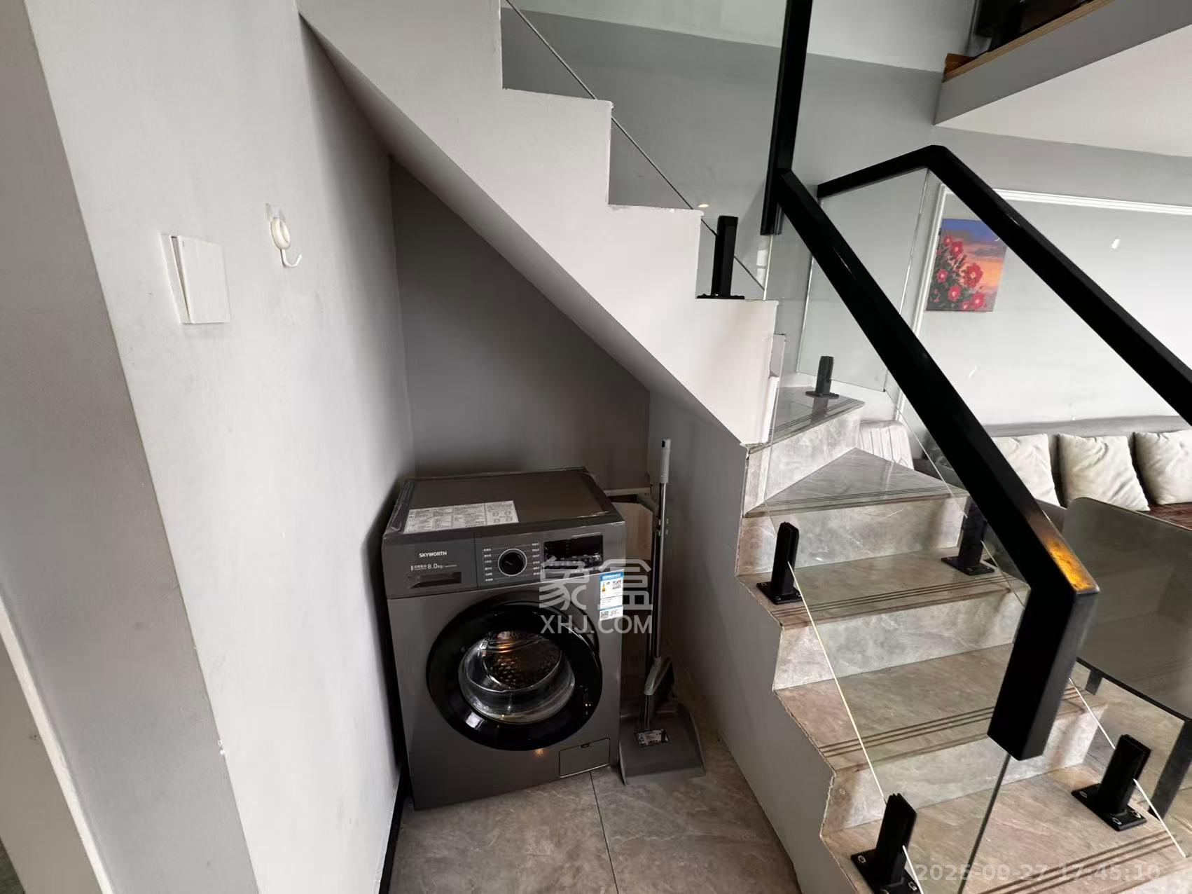 华润翡翠府 2室2厅2卫 2200.0元/月 华润翡翠府 2室2厅2卫 2200.0元/月室内图