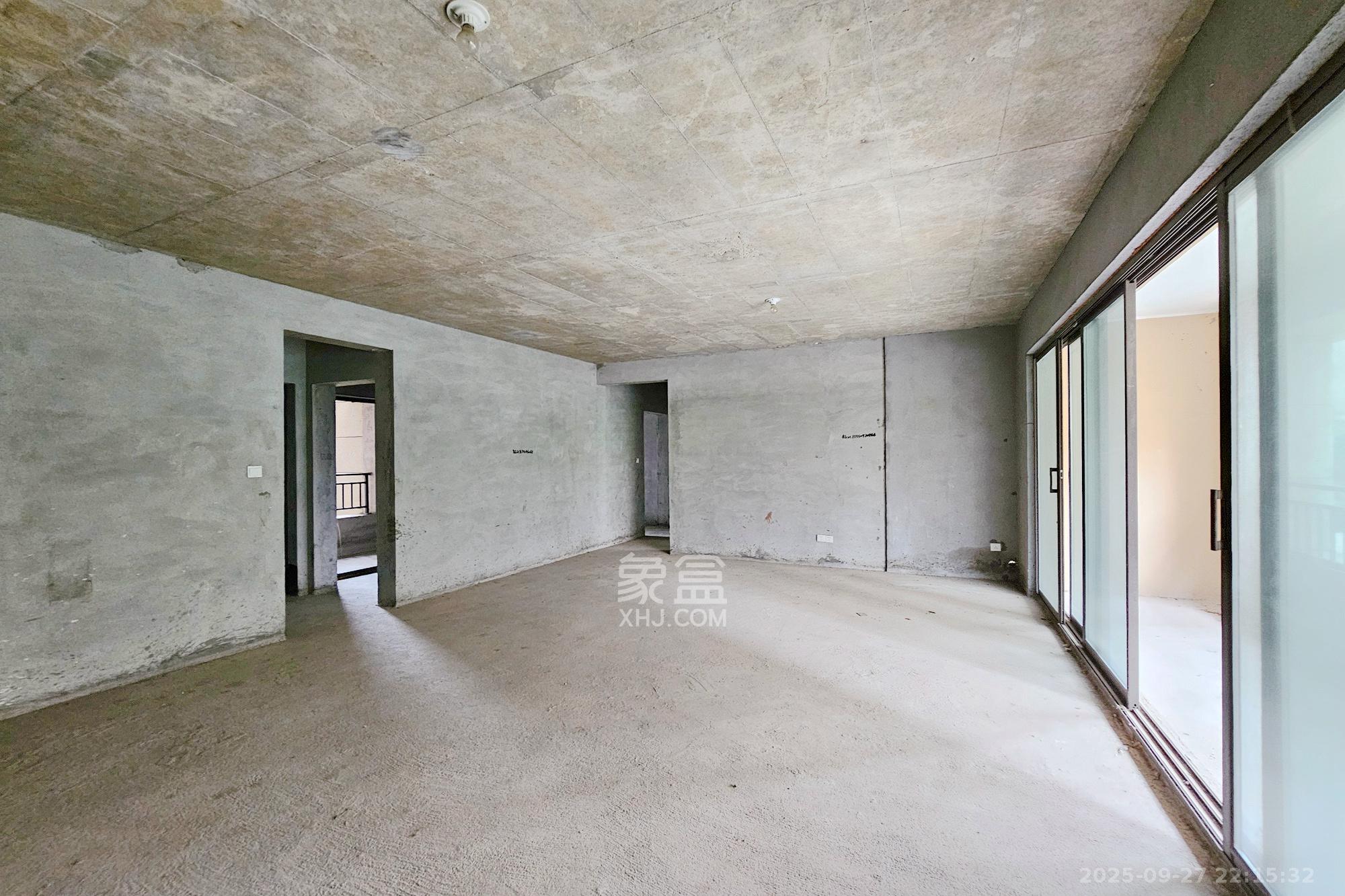 阳光城尚东湾青云苑  4室2厅2卫    97.0万 阳光城尚东湾青云苑  4室2厅2卫    97.0万