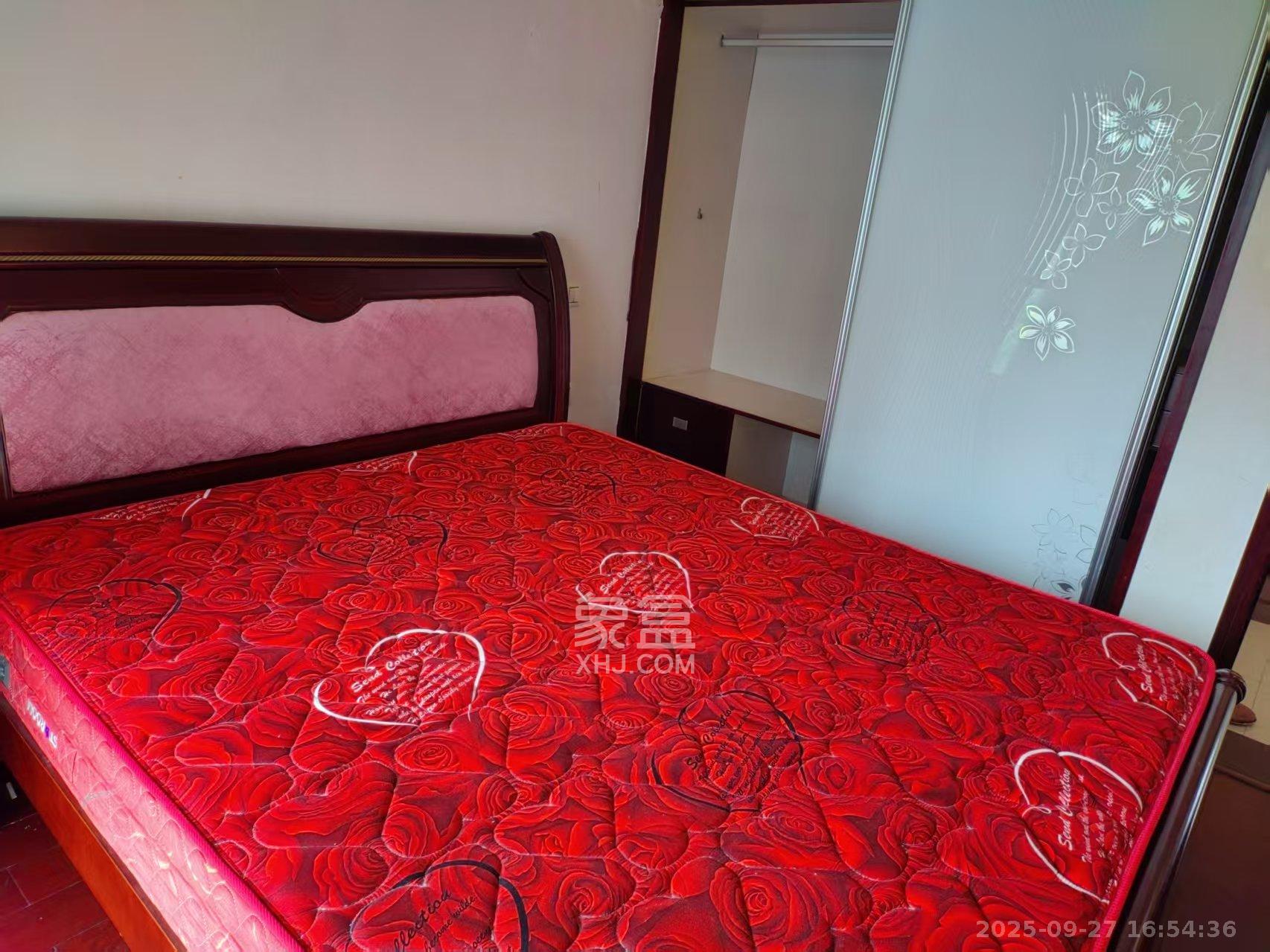 中信城市广场(中信新城一期) 2室2厅1卫 1800.0元/月 中信城市广场(中信新城一期) 2室2厅1卫 1800.0元/月室内图