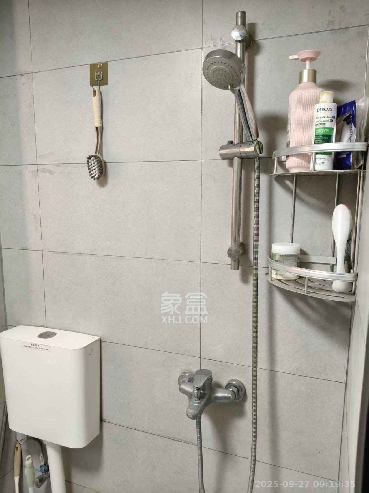 谷山庭院二期  2室2厅1卫   1650.00元/月室内图