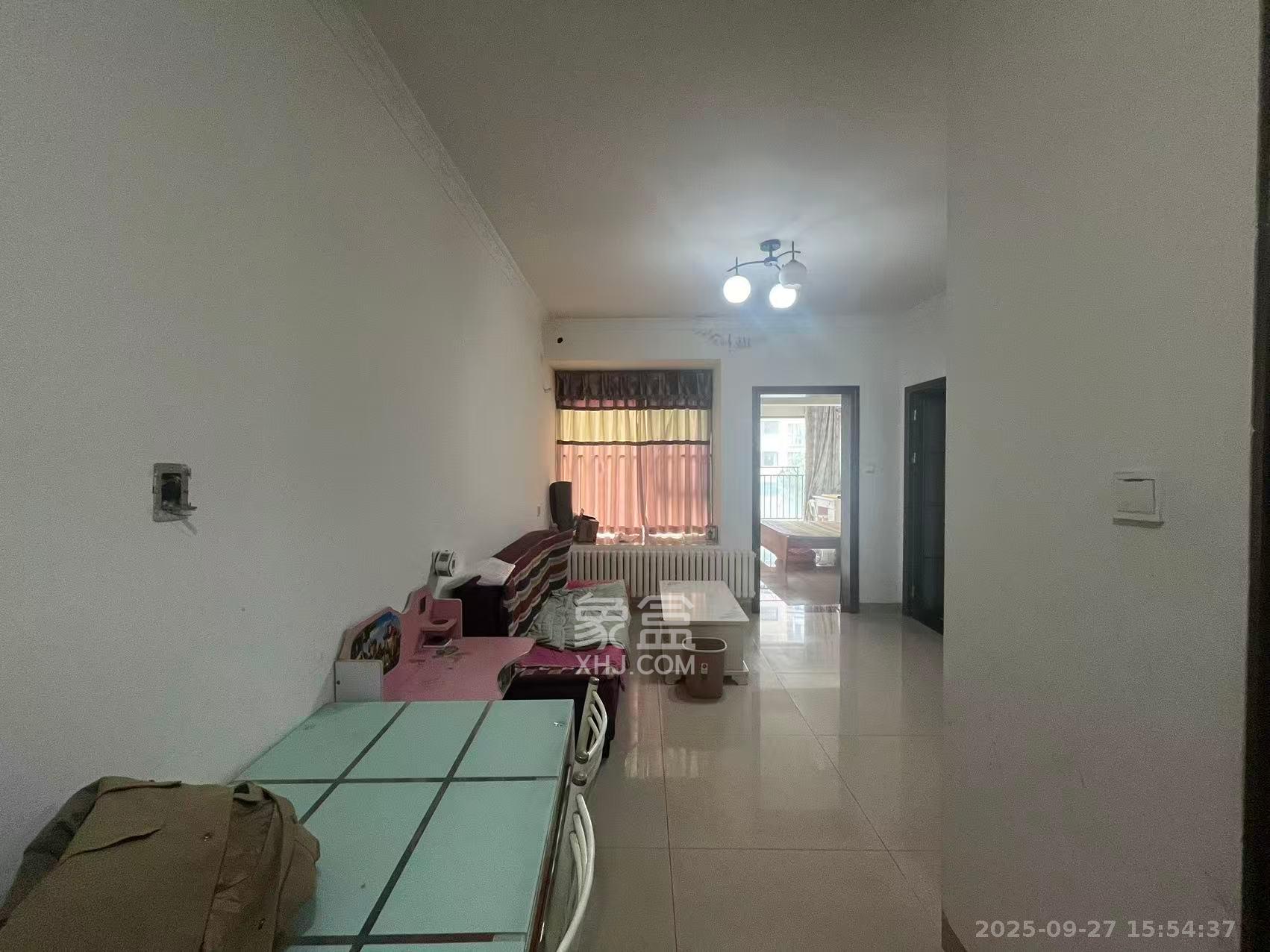 怡海星城 1室1厅1卫 1100.0元/月 怡海星城 1室1厅1卫 1100.0元/月室内图