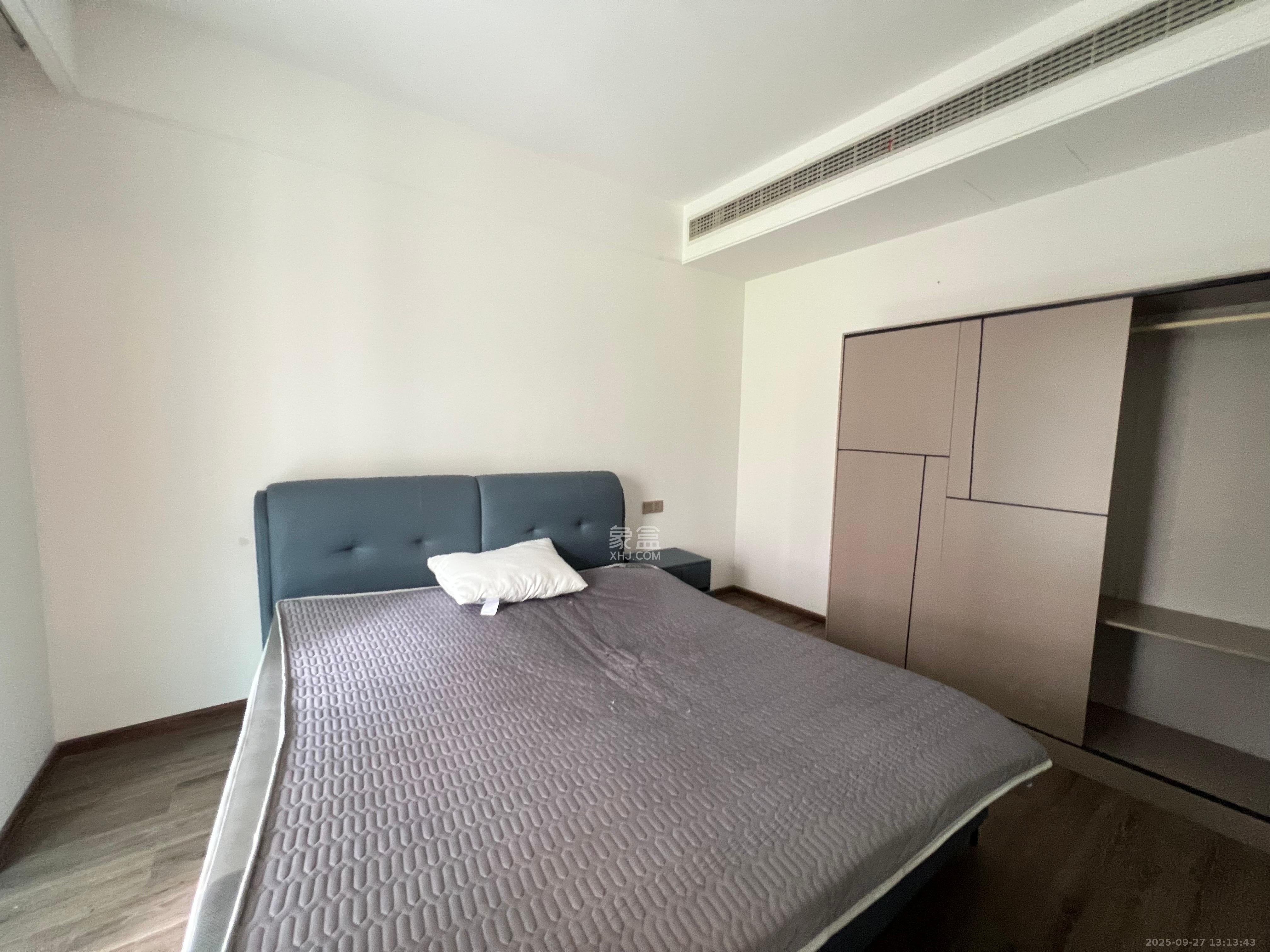 金茂建发泊悦 4室2厅1卫 4500.0元/月 金茂建发泊悦 4室2厅1卫 4500.0元/月室内图