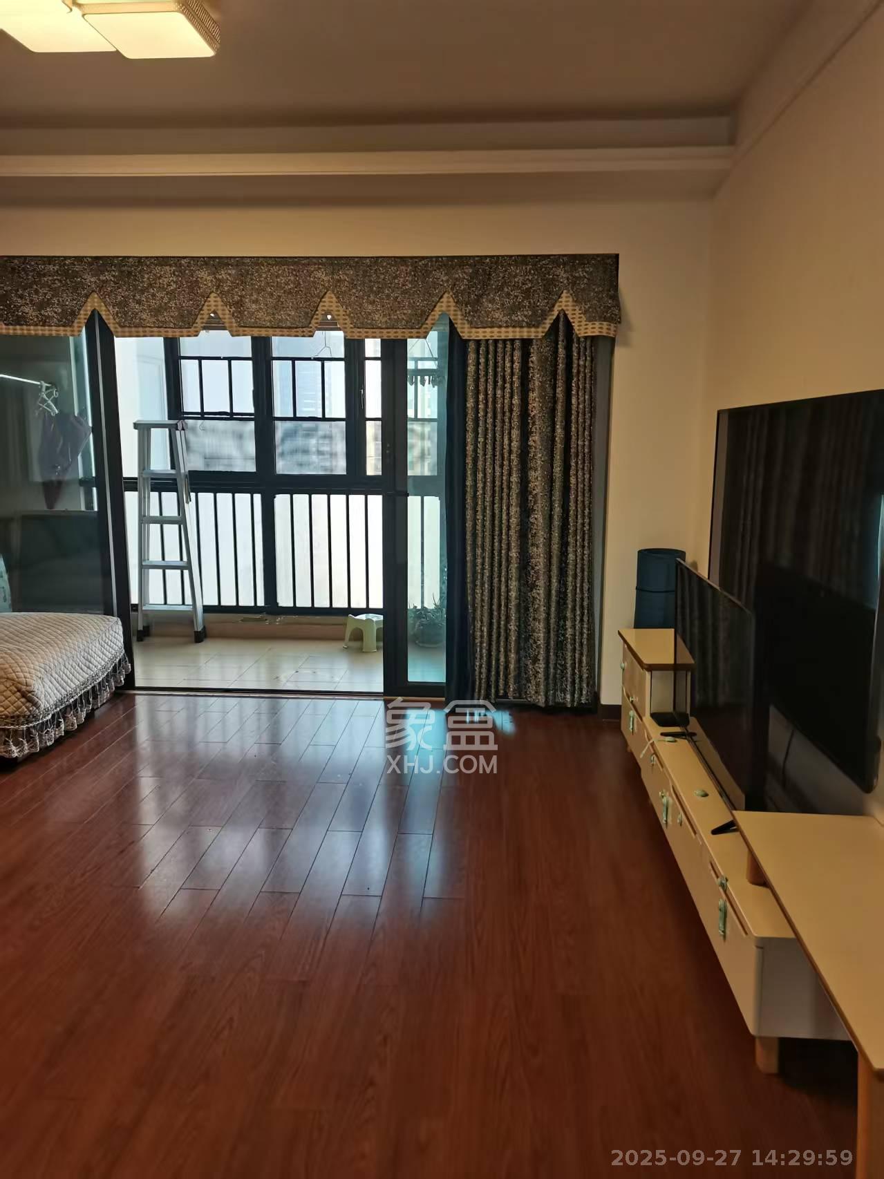 万科魅力之城非凡里 3室2厅2卫 2800.0元/月 万科魅力之城非凡里 3室2厅2卫 2800.0元/月室内图