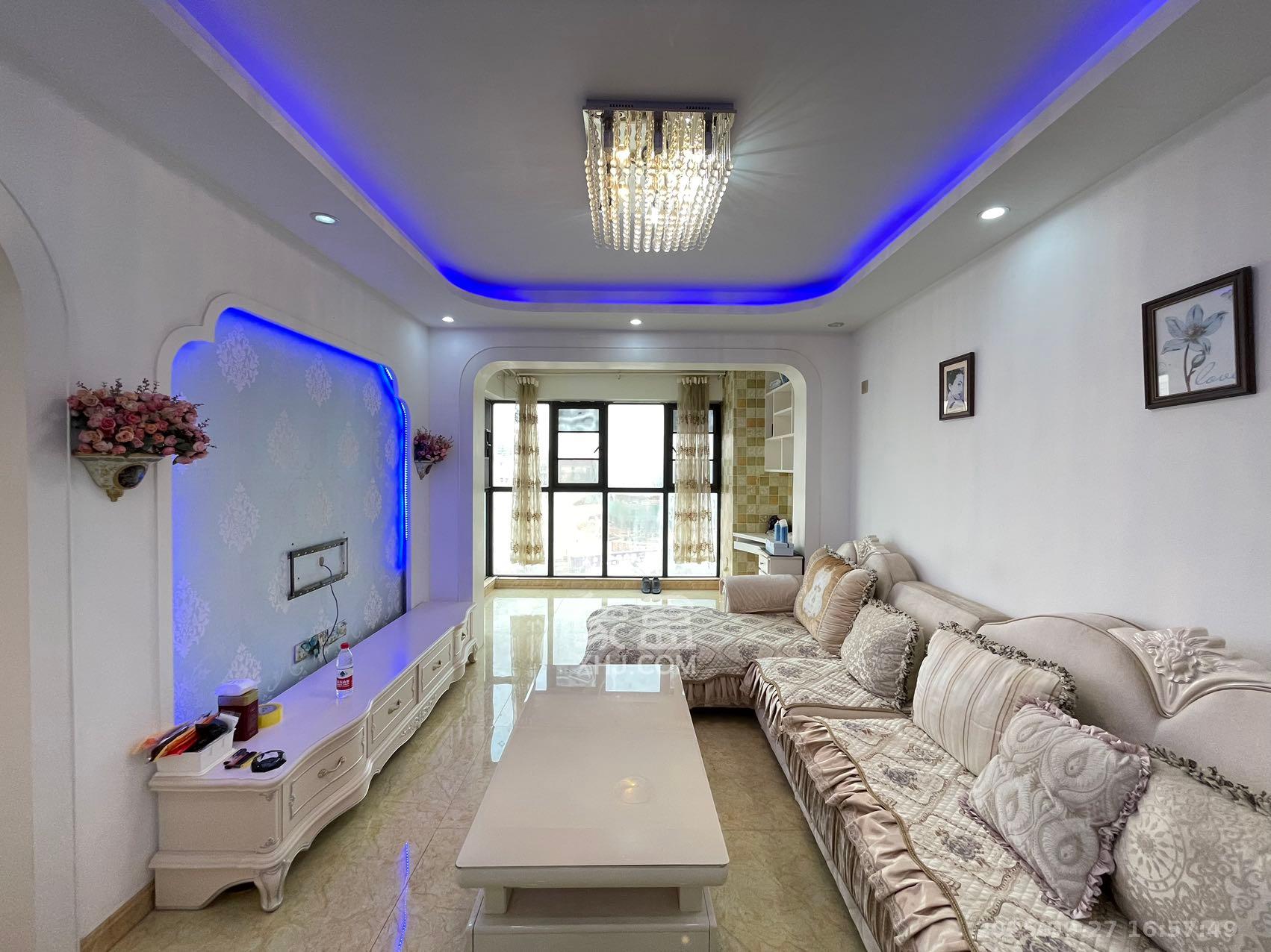 阿普阿布 2室1厅1卫 2700.0元/月 阿普阿布 2室1厅1卫 2700.0元/月室内图