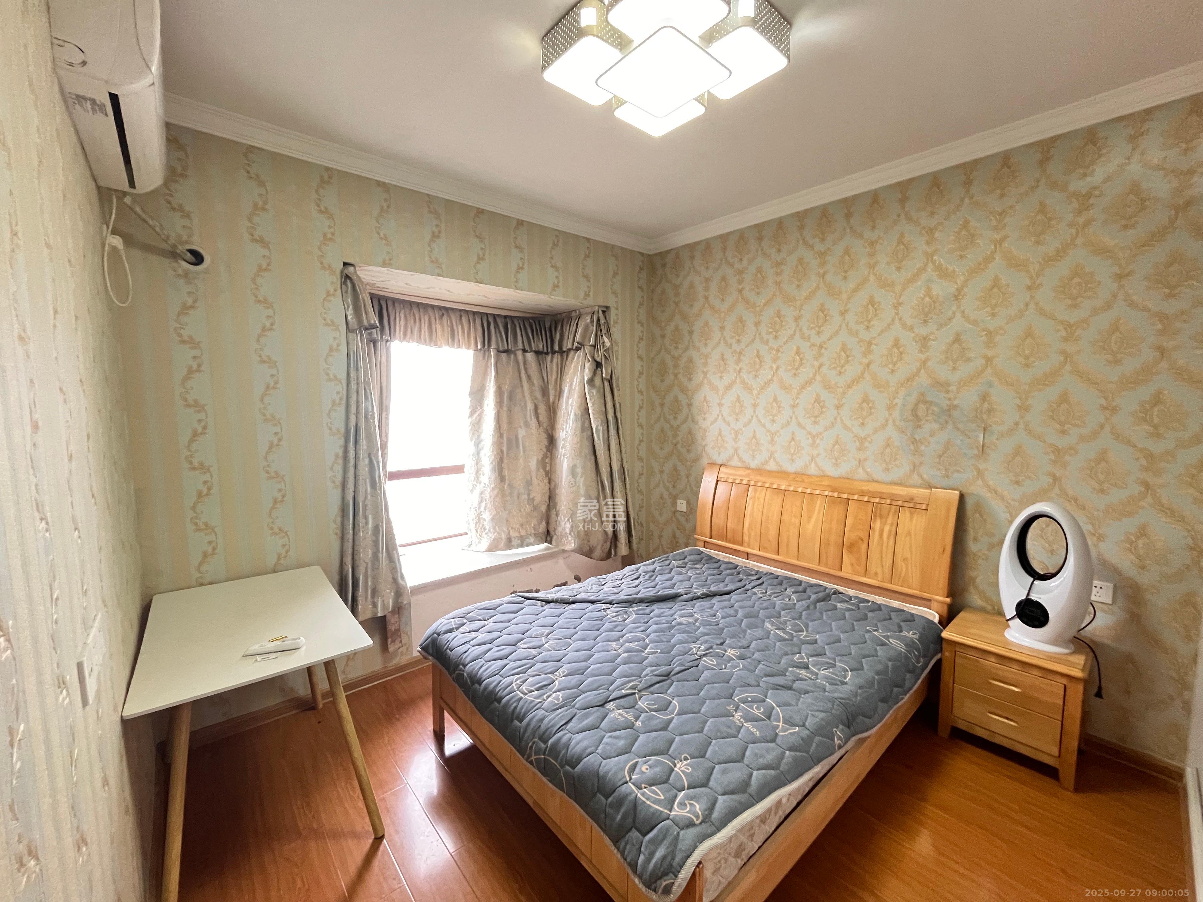 惠通才郡  2室1厅1卫    2800.0元/月室内图