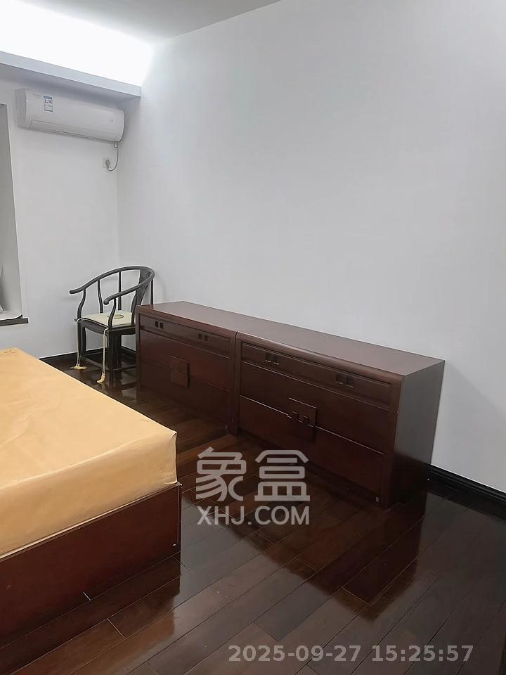 亚华香舍花都 3室2厅2卫 3800.0元/月 亚华香舍花都 3室2厅2卫 3800.0元/月室内图