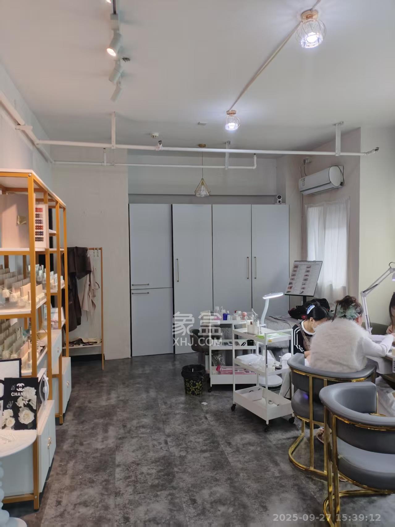 北辰三角洲B1E1区 1室1厅1卫 4200.0元/月 北辰三角洲B1E1区 1室1厅1卫 4200.0元/月室内图