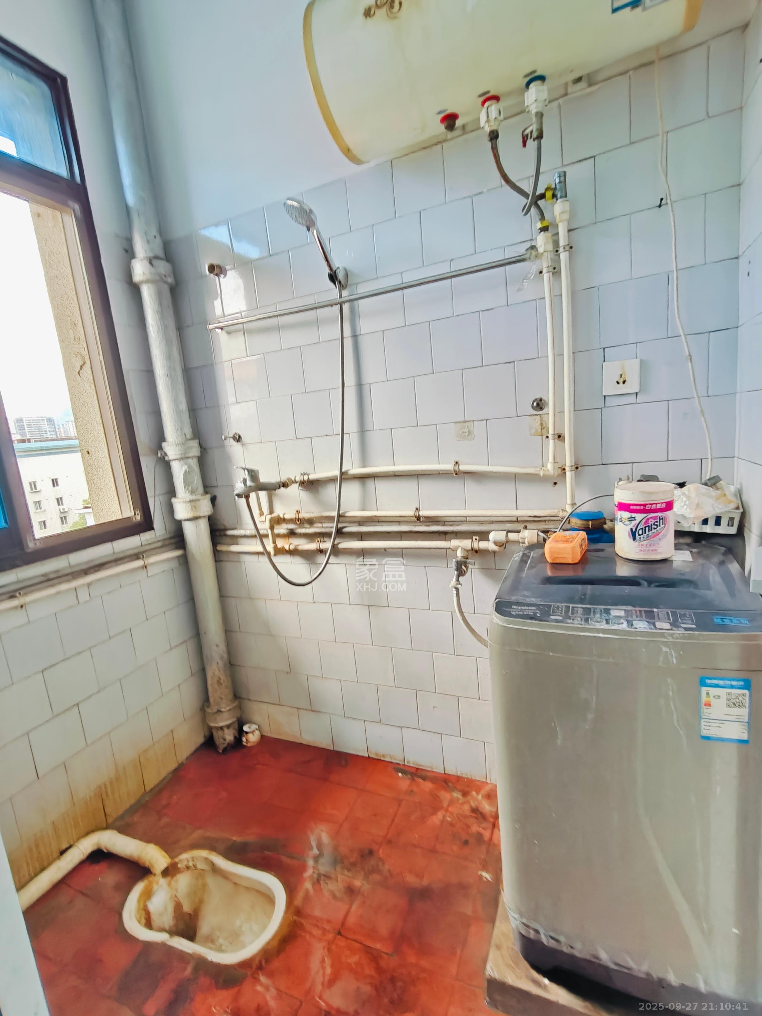 五一东村  2室1厅1卫    1100.0元/月室内图