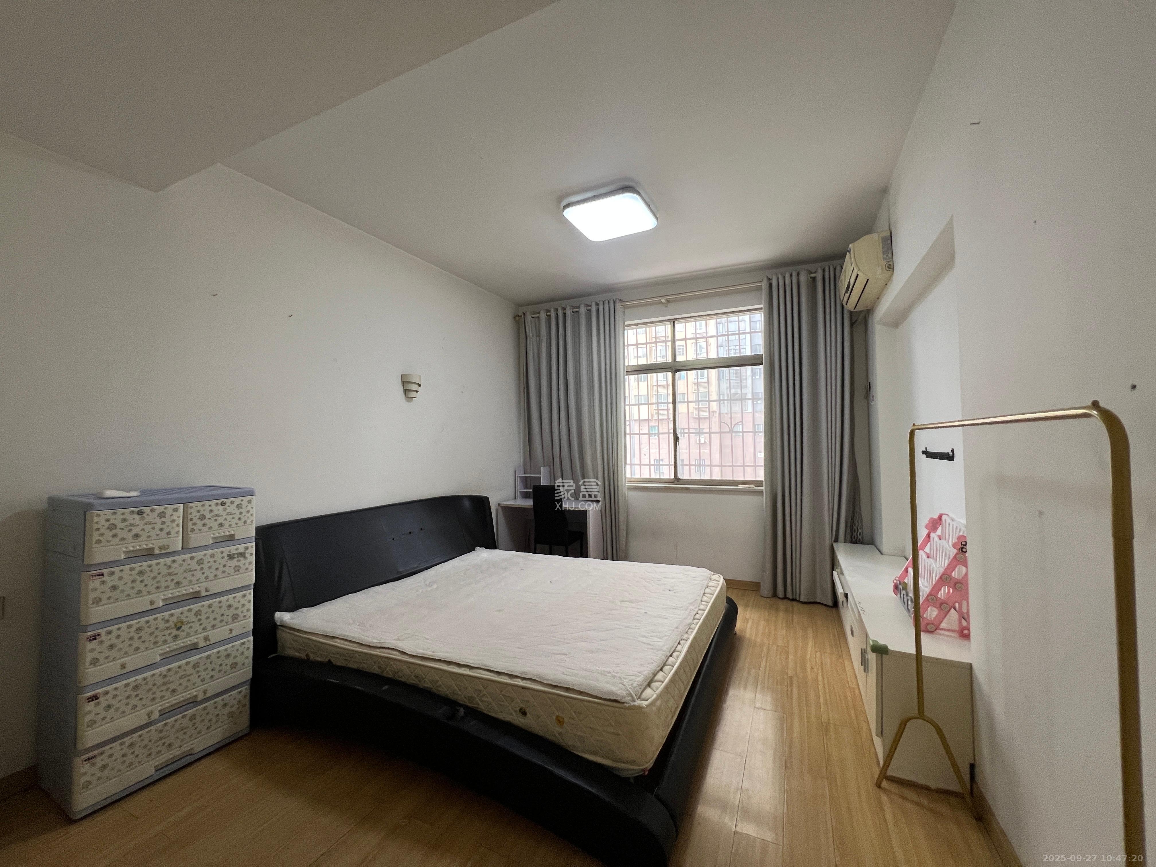 洪西安置小区（洪缘小区）  1室0厅0卫    1600.0元/月室内图