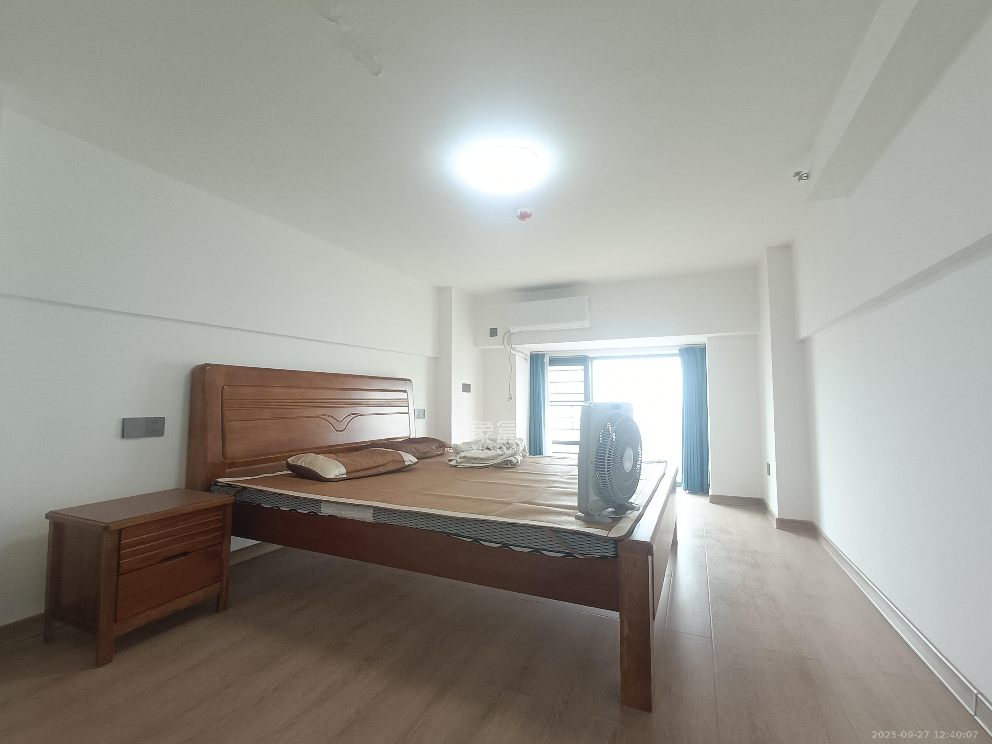 佳兆业云顶都汇 2室1厅1卫 1600.0元/月 佳兆业云顶都汇 2室1厅1卫 1600.0元/月室内图