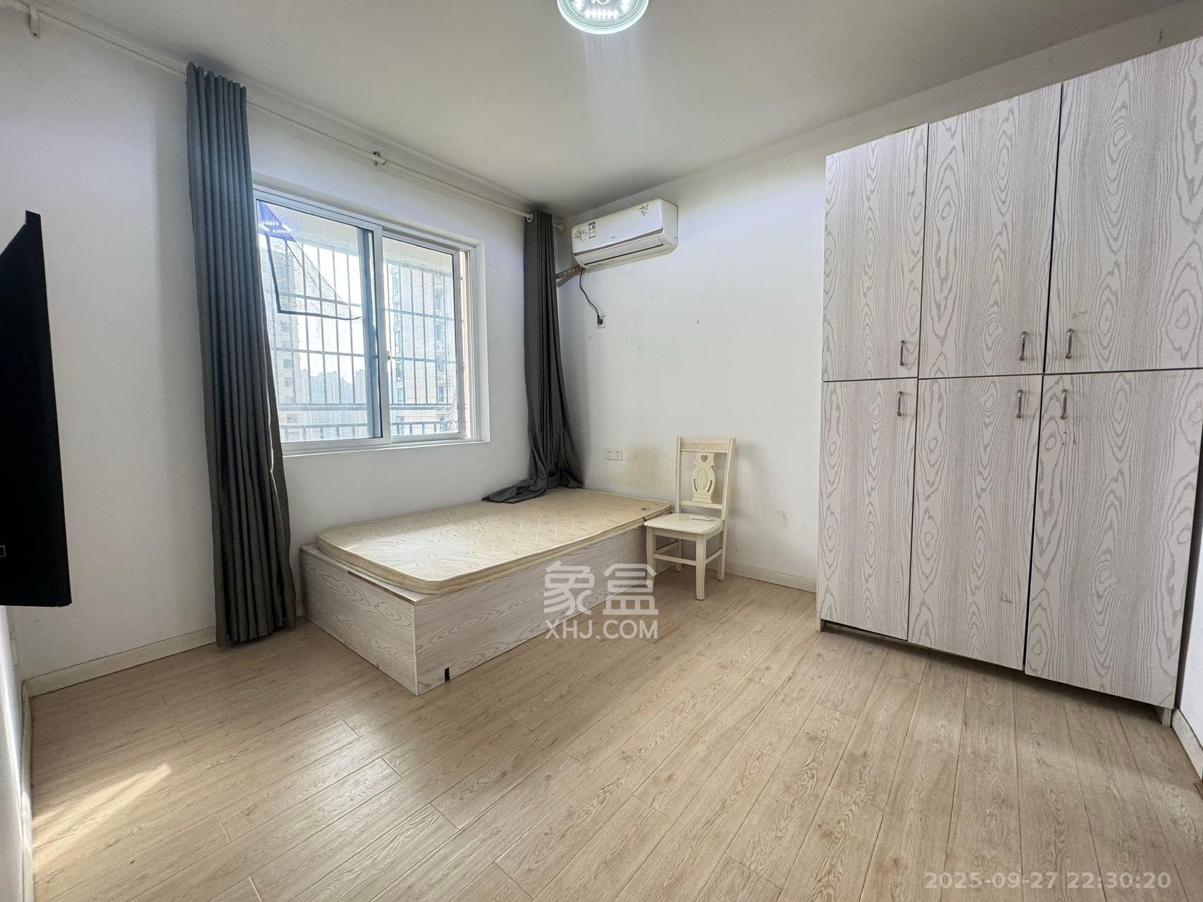 和悦城(蟠龙景苑) 1室2厅2卫 1500.0元/月 和悦城(蟠龙景苑) 1室2厅2卫 1500.0元/月室内图