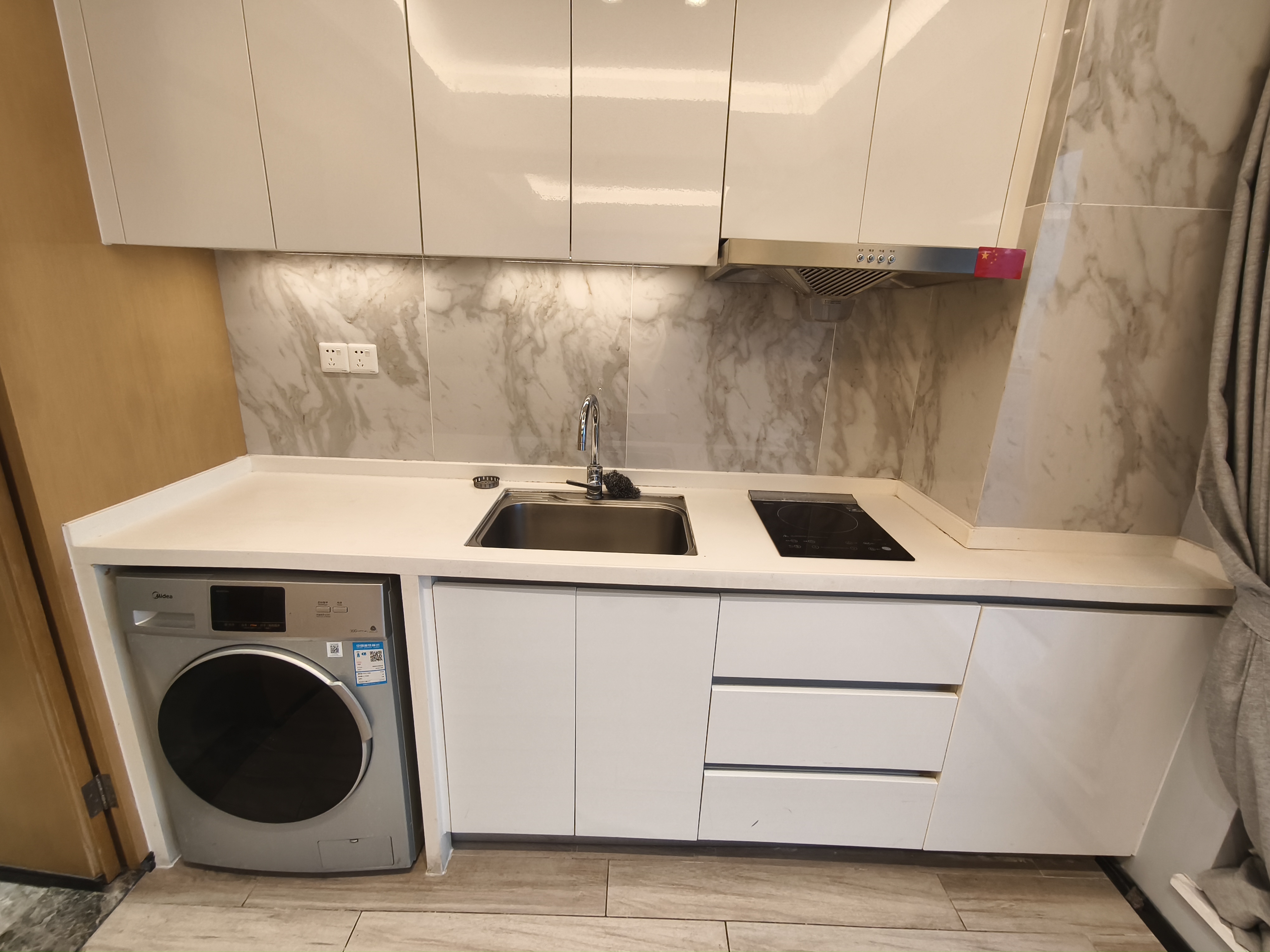 融创精彩天地 2室1厅1卫 2600.0元/月 融创精彩天地 2室1厅1卫 2600.0元/月室内图