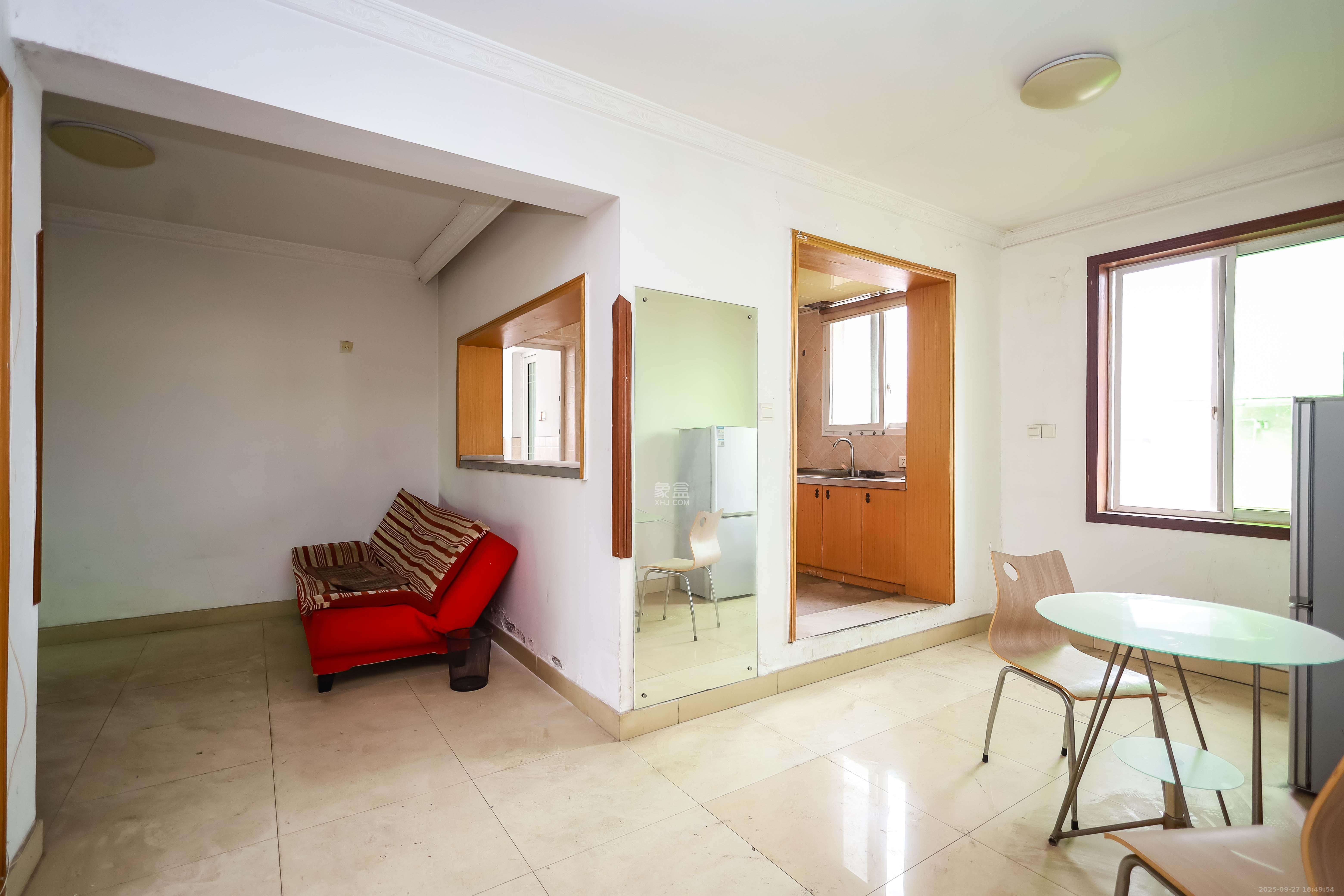 咸嘉新村嘉旺苑 5室3厅3卫 98.0万 咸嘉新村嘉旺苑 5室3厅3卫 98.0万其他