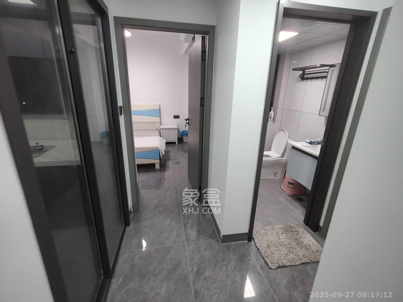 嘉雨东苑  2室1厅1卫   2800.00元/月室内图