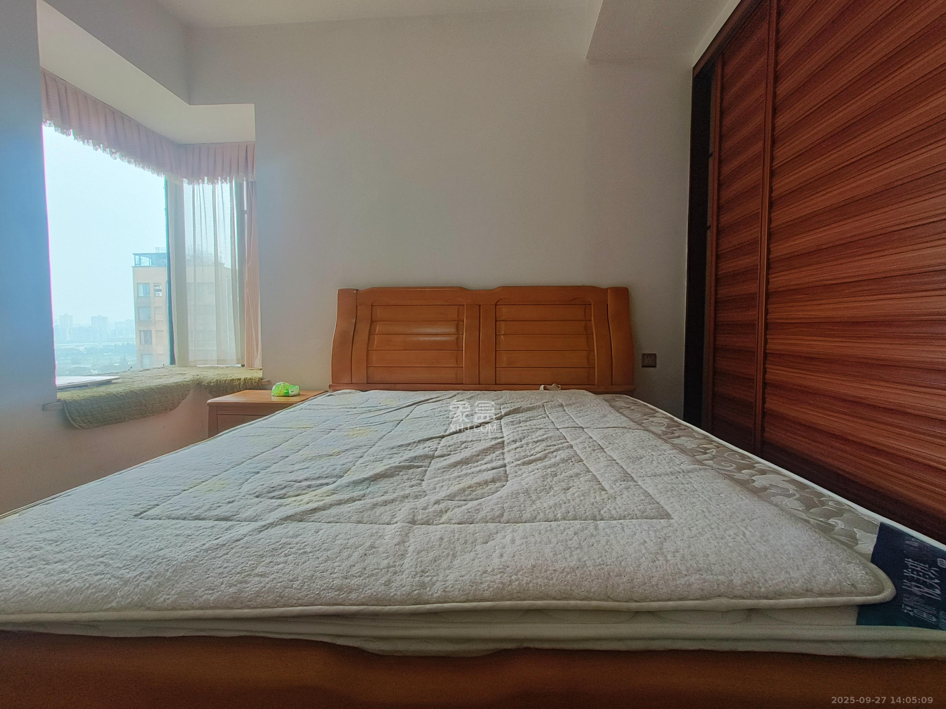 英祥春天 2室2厅1卫 2100.0元/月 英祥春天 2室2厅1卫 2100.0元/月室内图