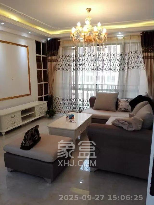 鑫远和城（一、二期）  3室2厅1卫   2500.00元/月室内图