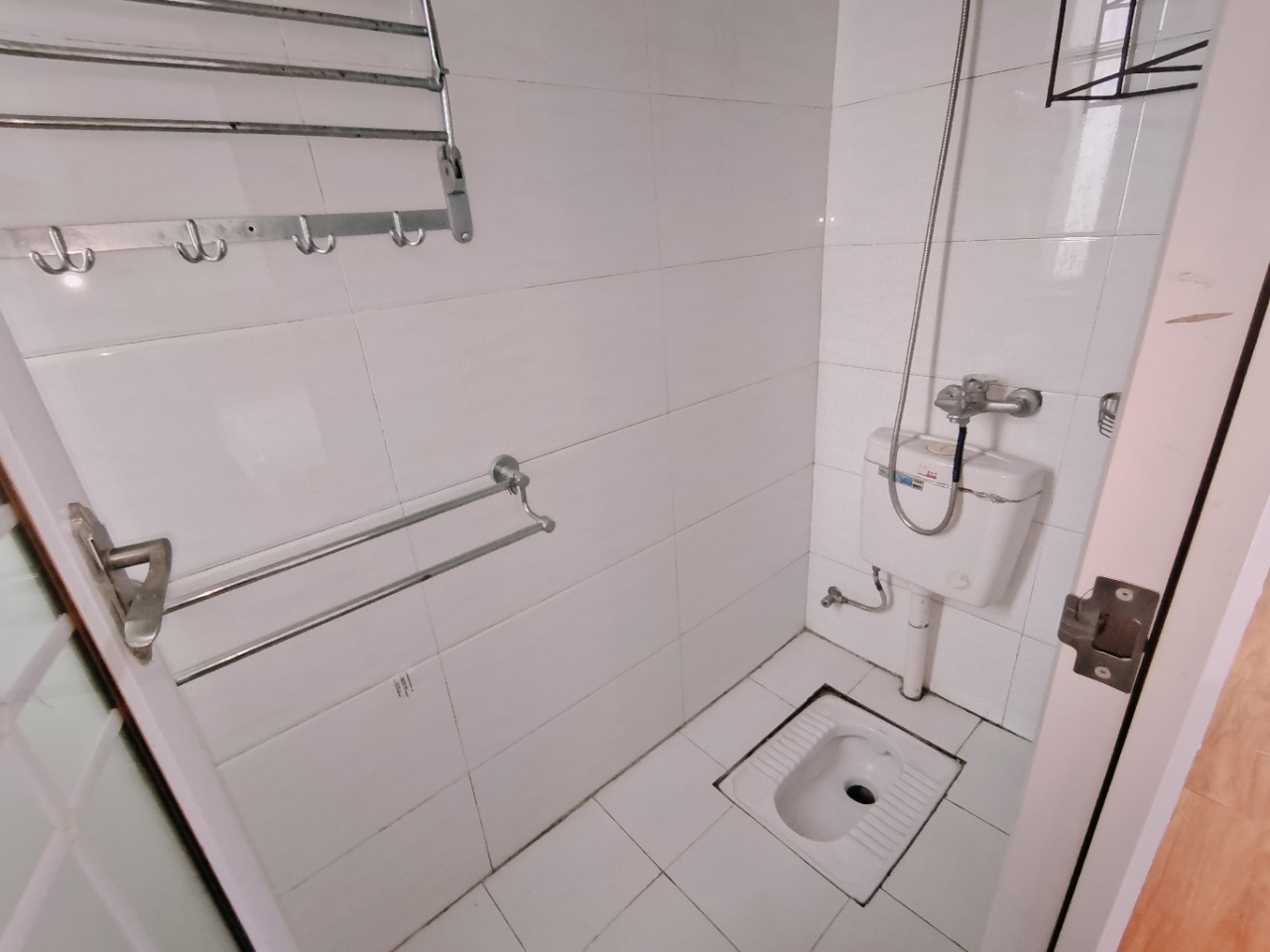 鹏利广场  3室2厅2卫    1700.0元/月室内图